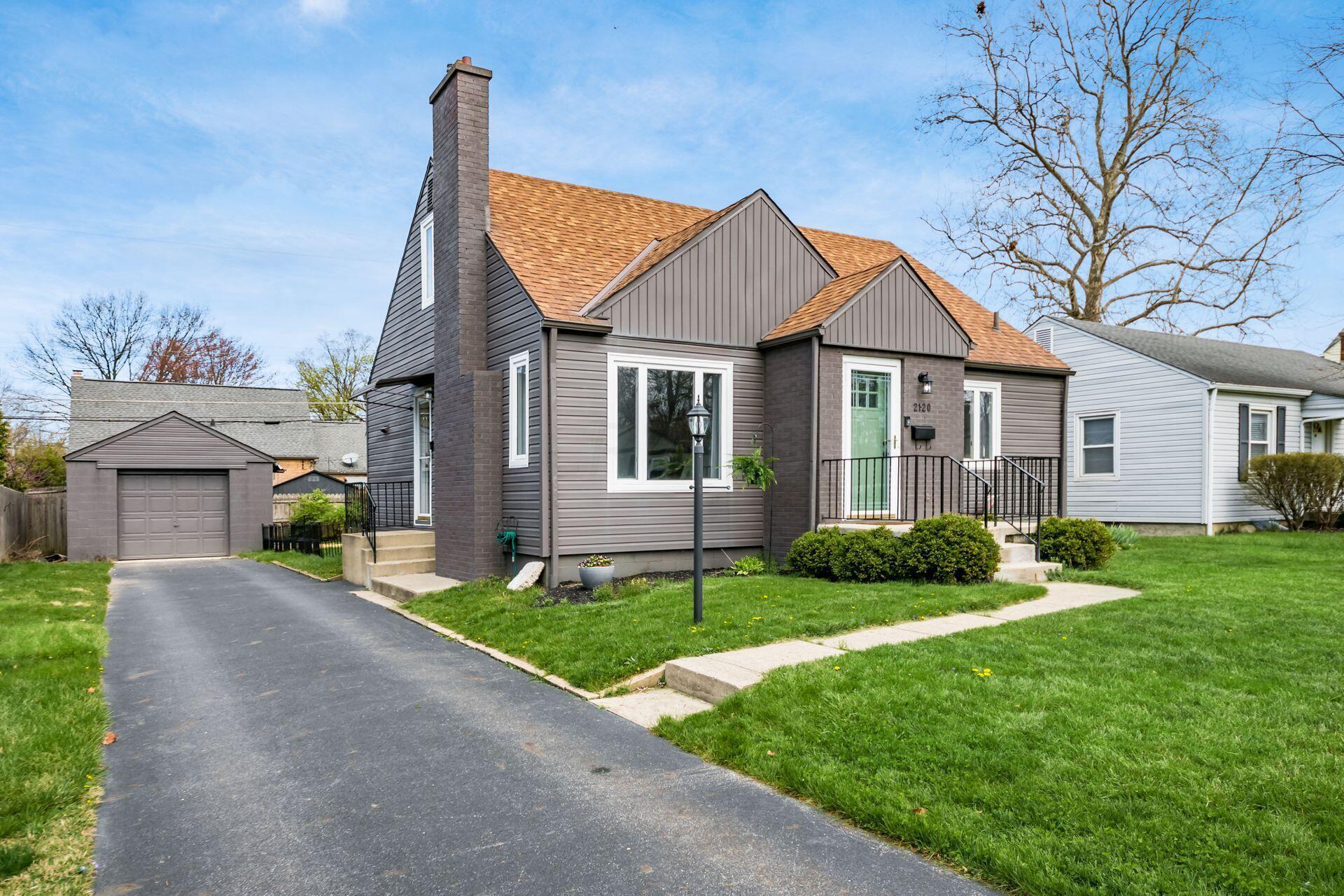 2120 Inchcliff Road
