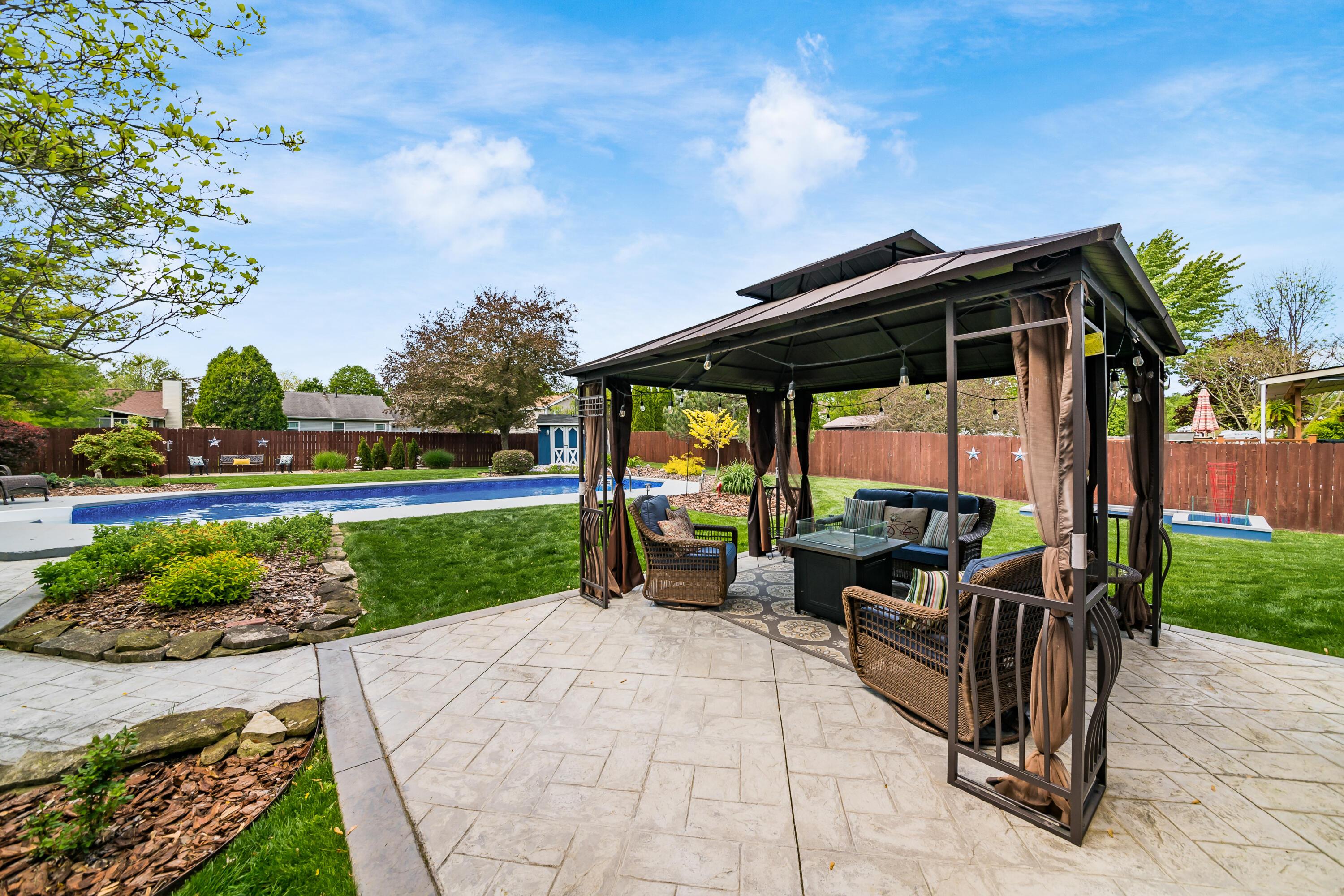4387 Shirlene Drive
