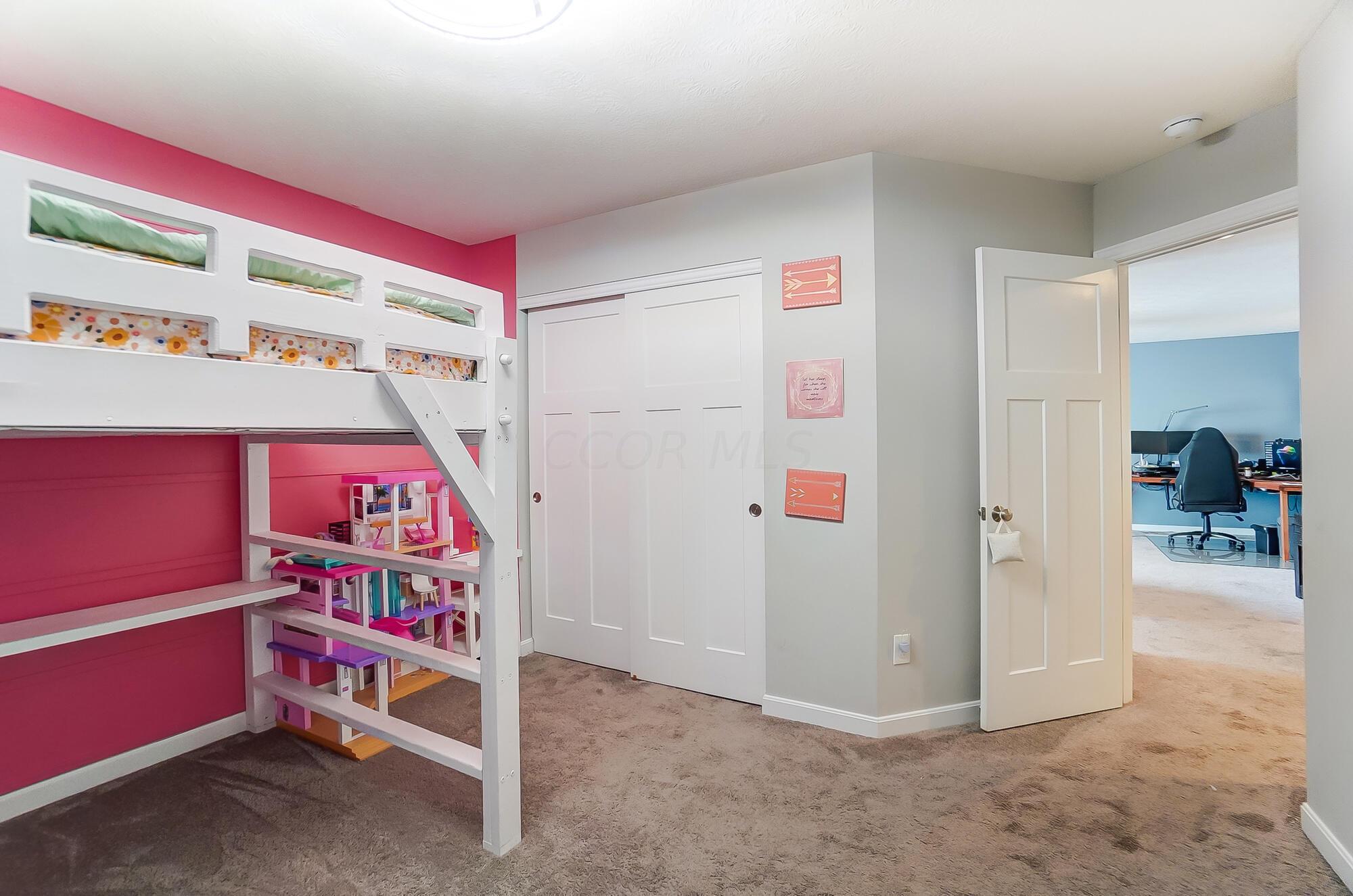 311 Red Knot Court
