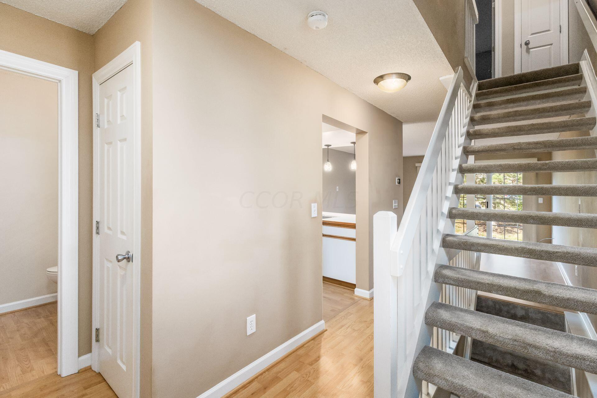 5677 Everbrook Drive, 39D