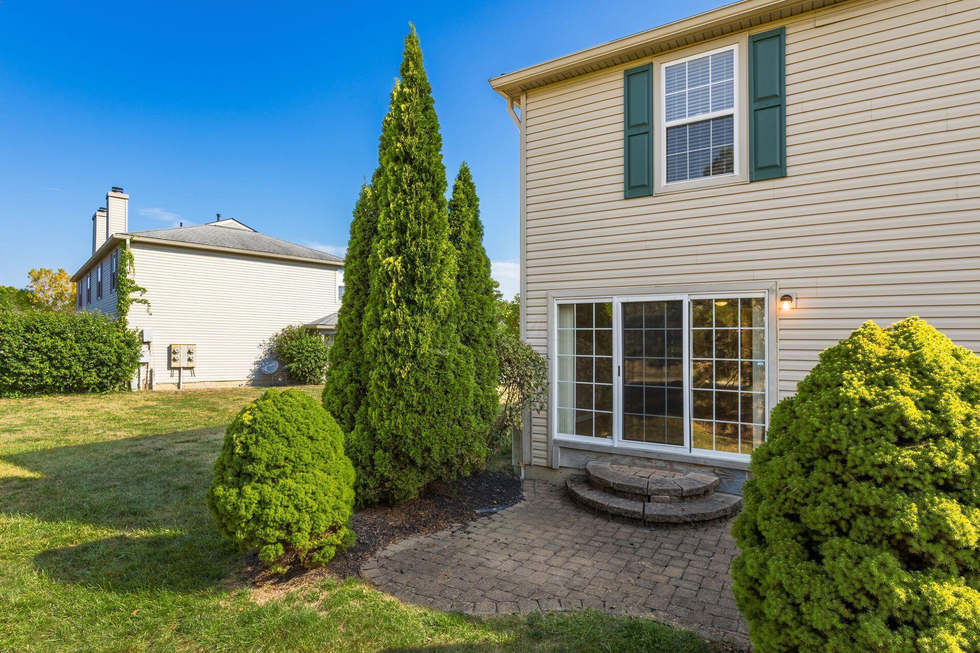 5677 Everbrook Drive, 39D