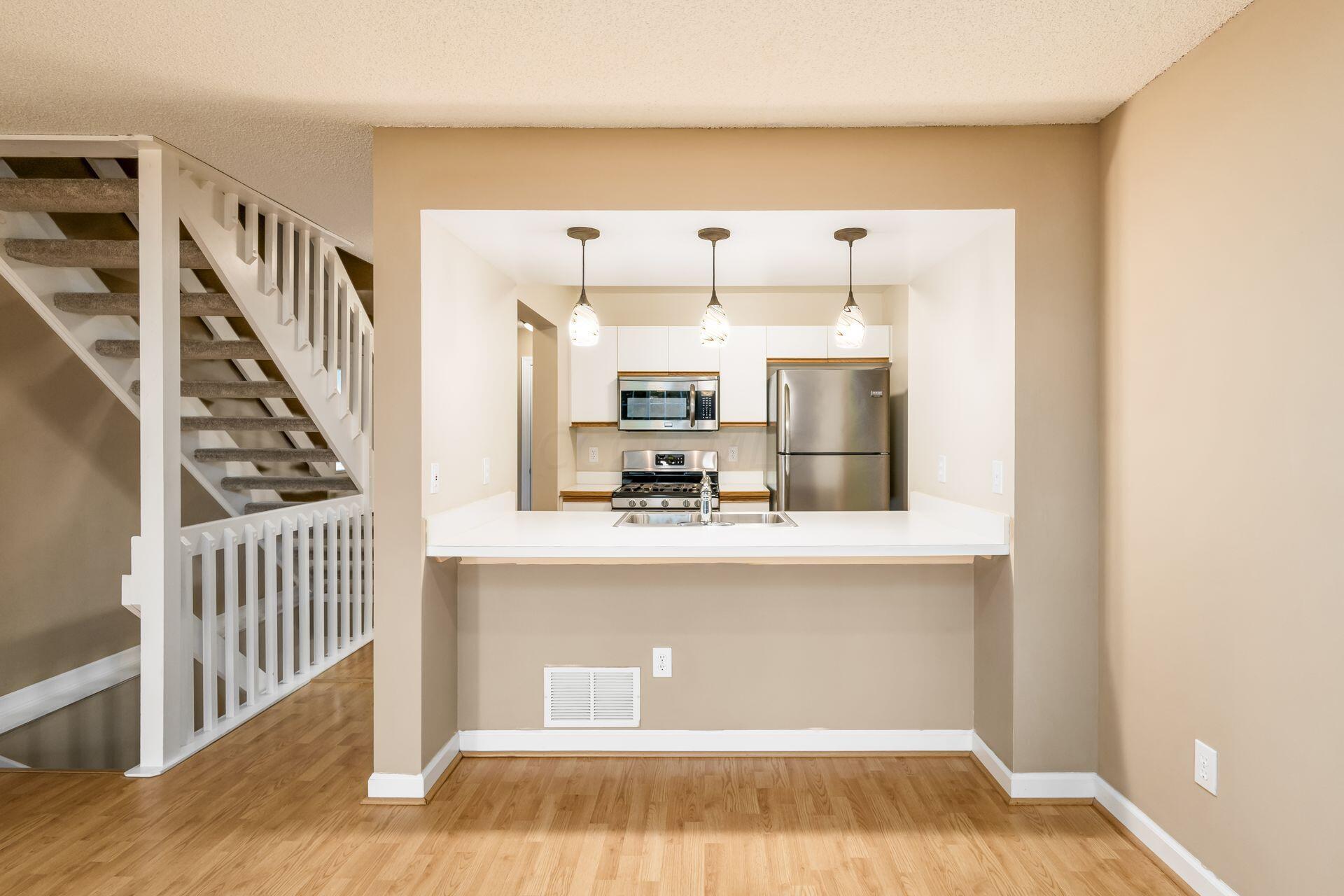 5677 Everbrook Drive, 39D