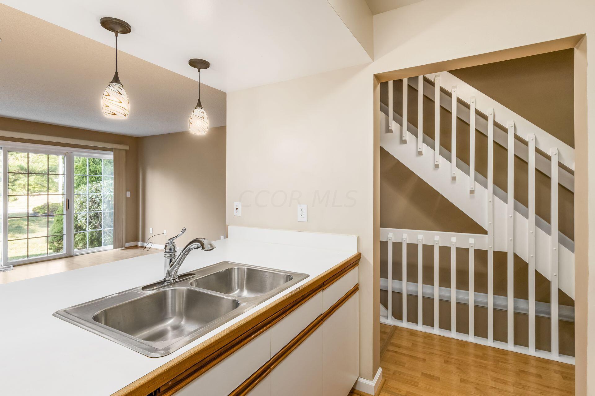 5677 Everbrook Drive, 39D