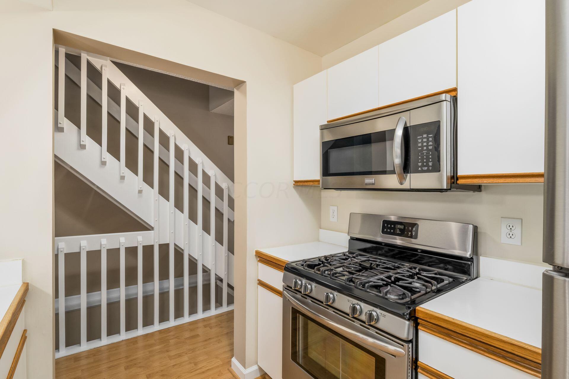 5677 Everbrook Drive, 39D