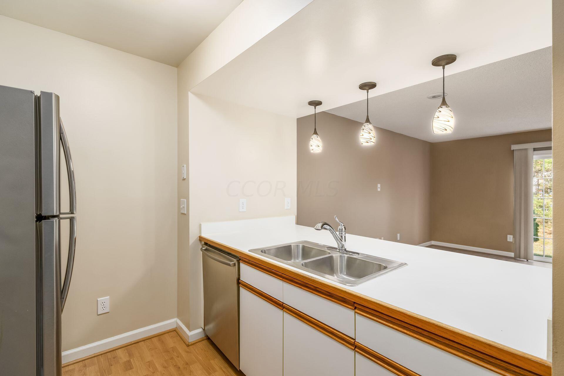 5677 Everbrook Drive, 39D