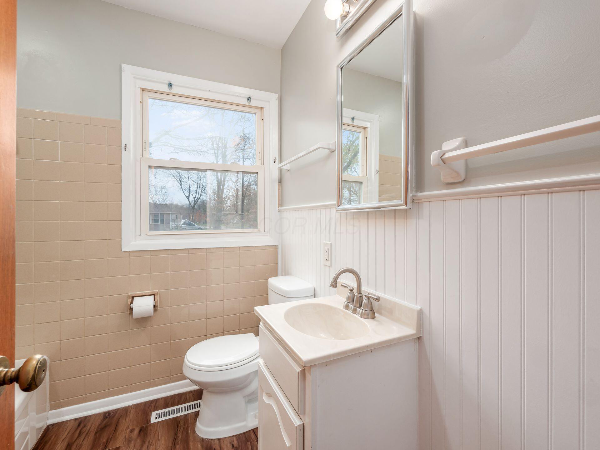 4622 Amesbury Road