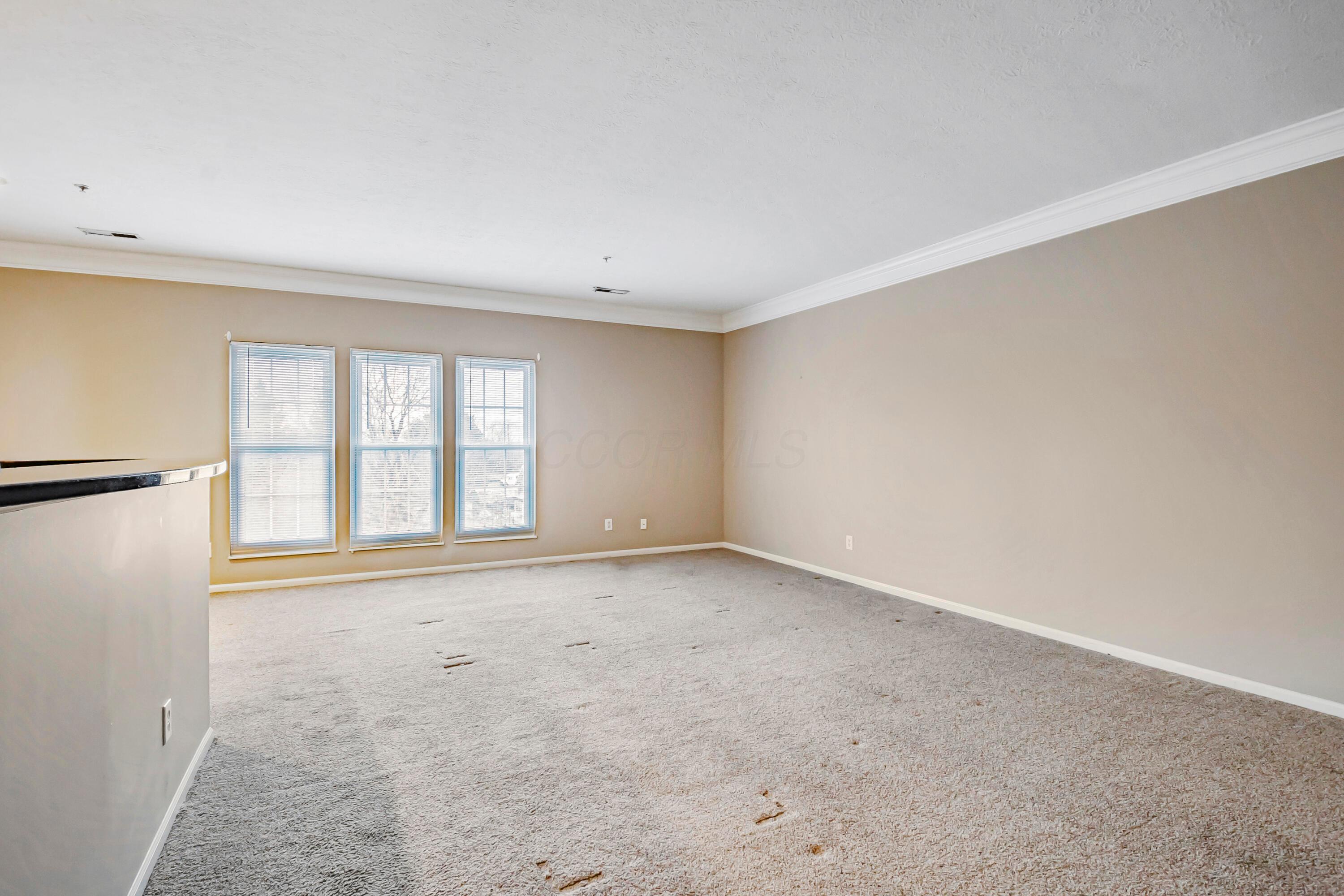 6044 Inishmore Lane
