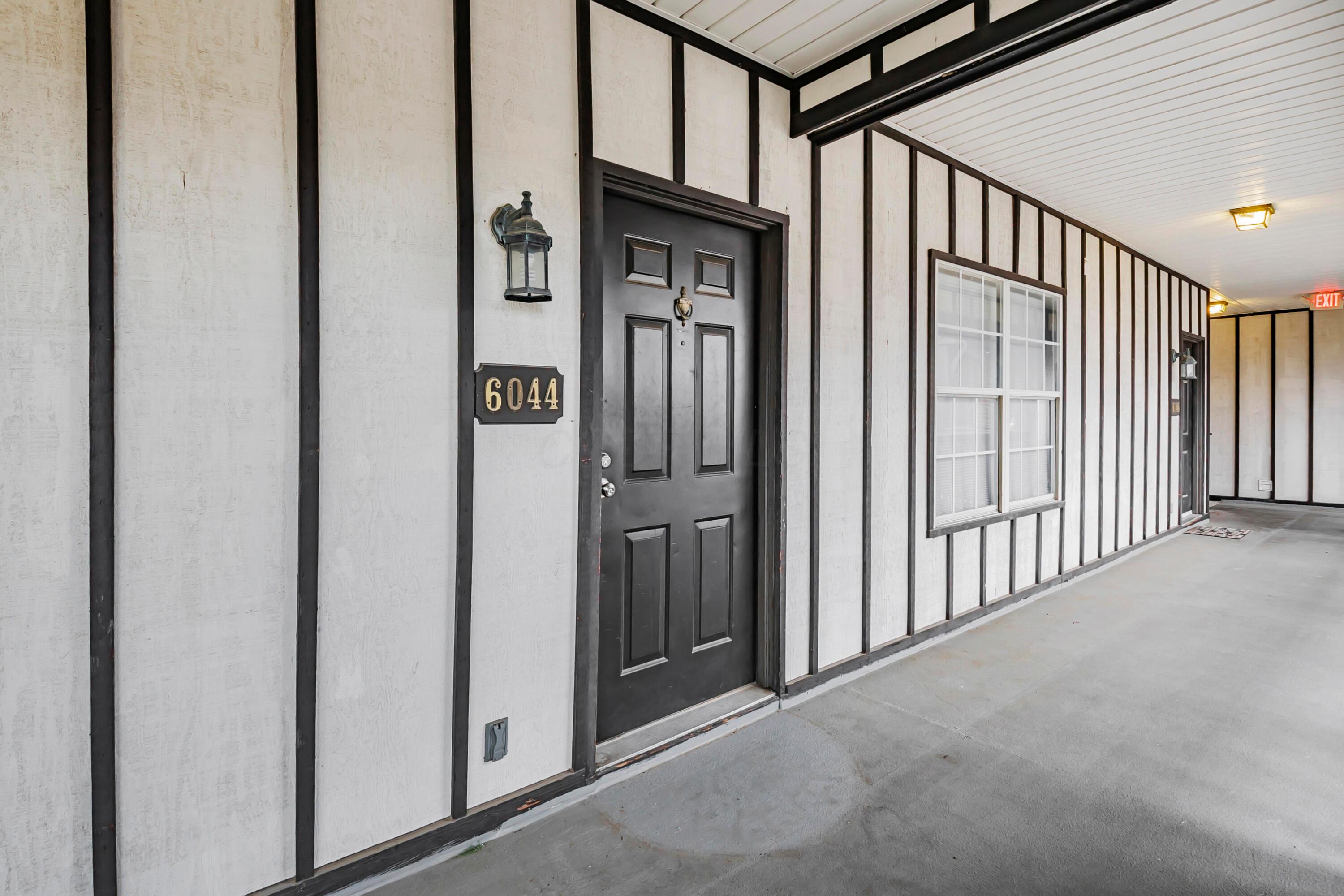 6044 Inishmore Lane
