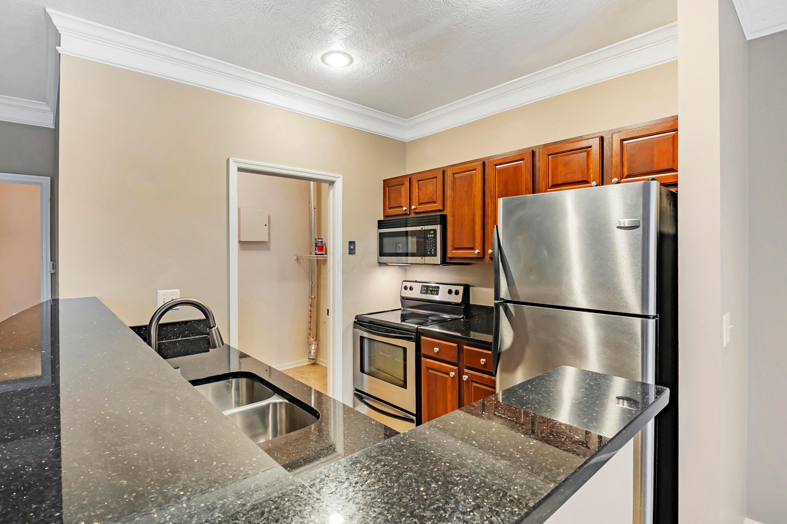 6044 Inishmore Lane
