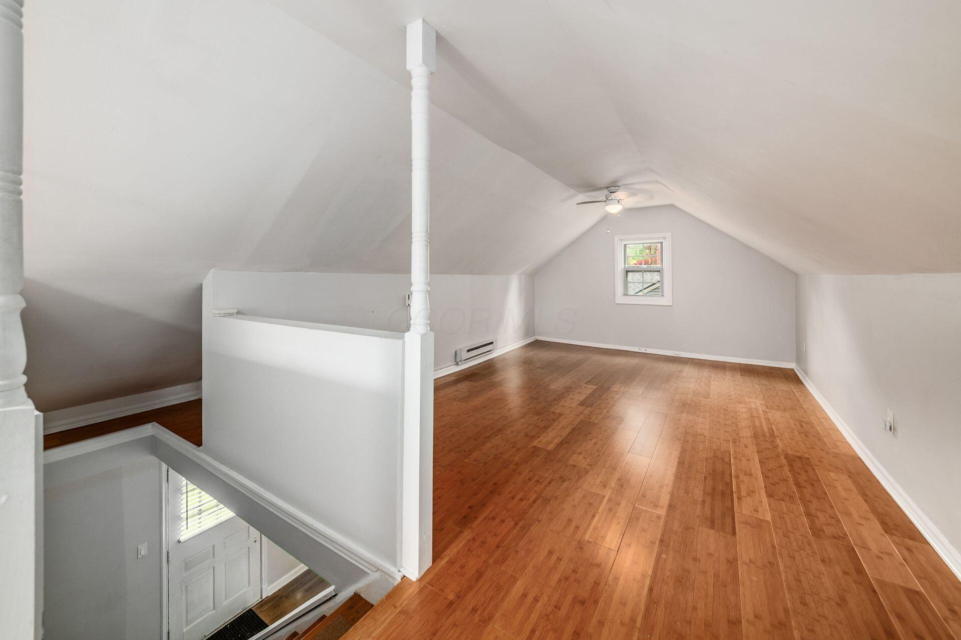 263 E Beaumont Road