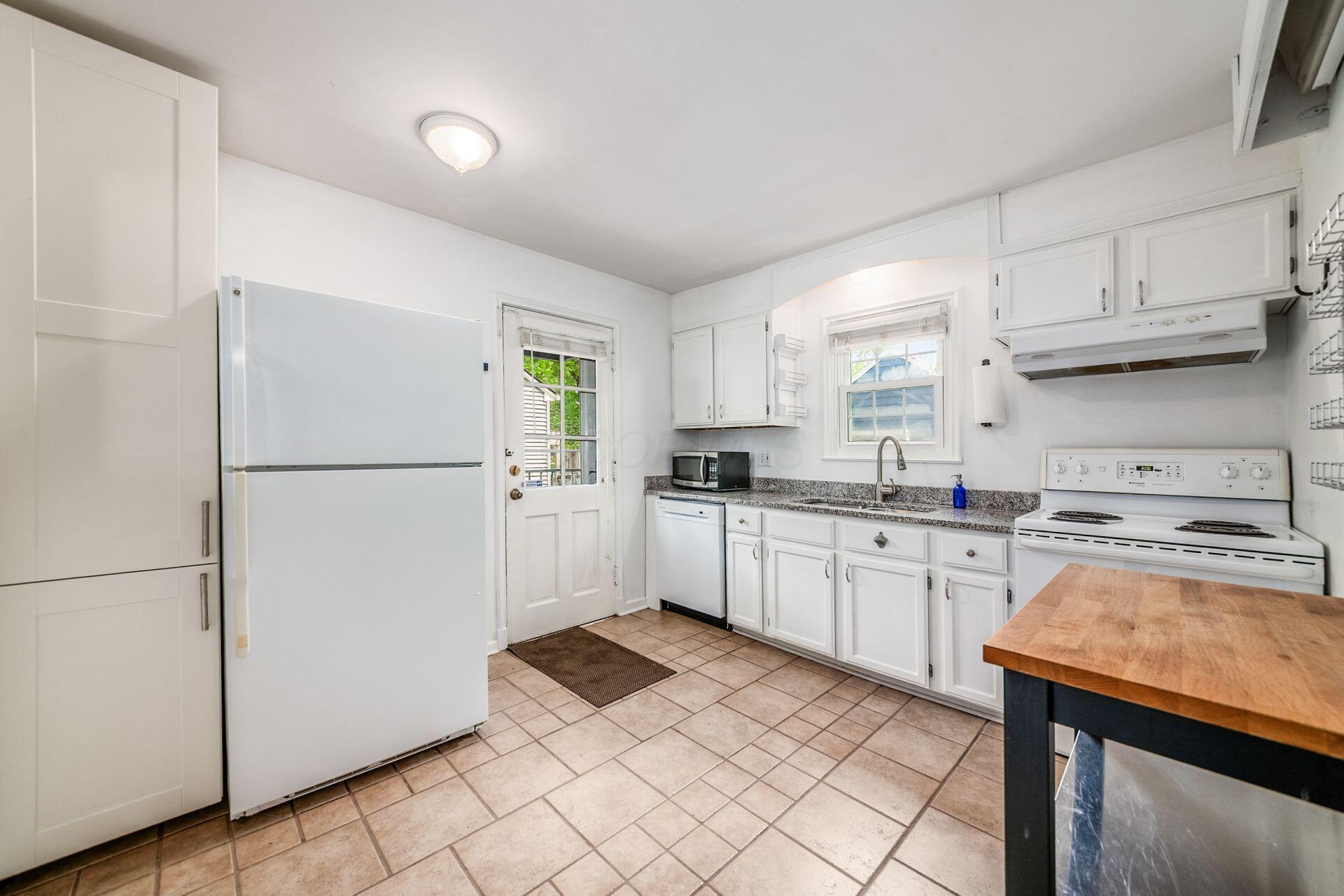 263 E Beaumont Road