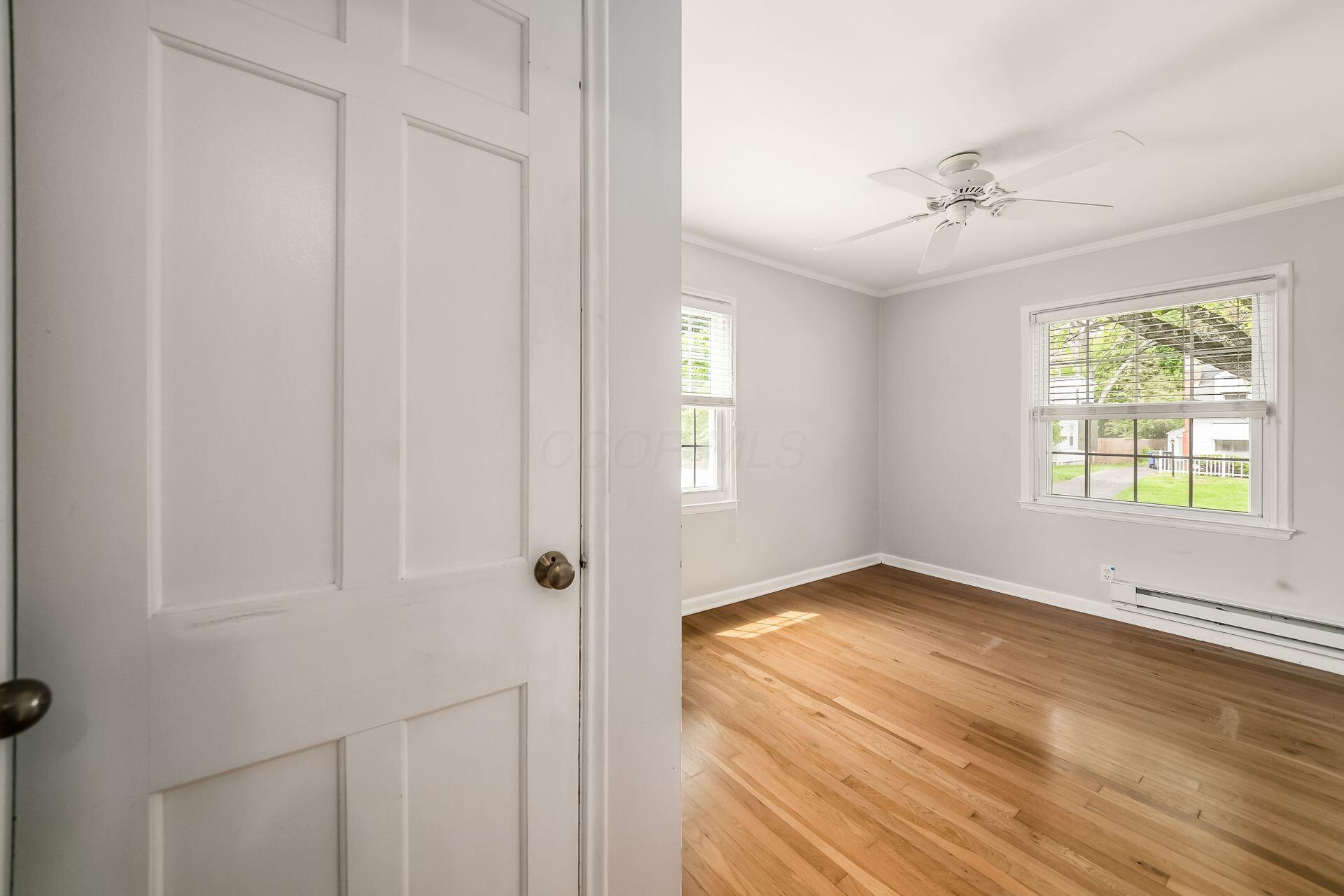 263 E Beaumont Road