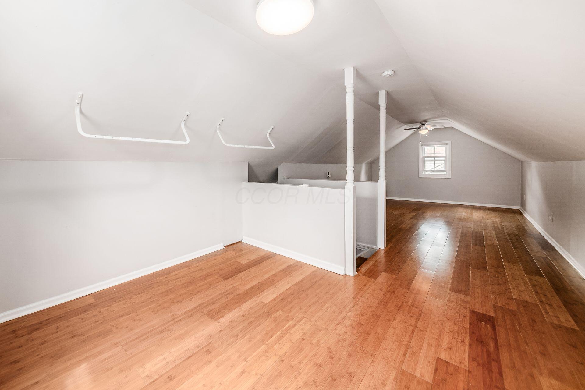 263 E Beaumont Road