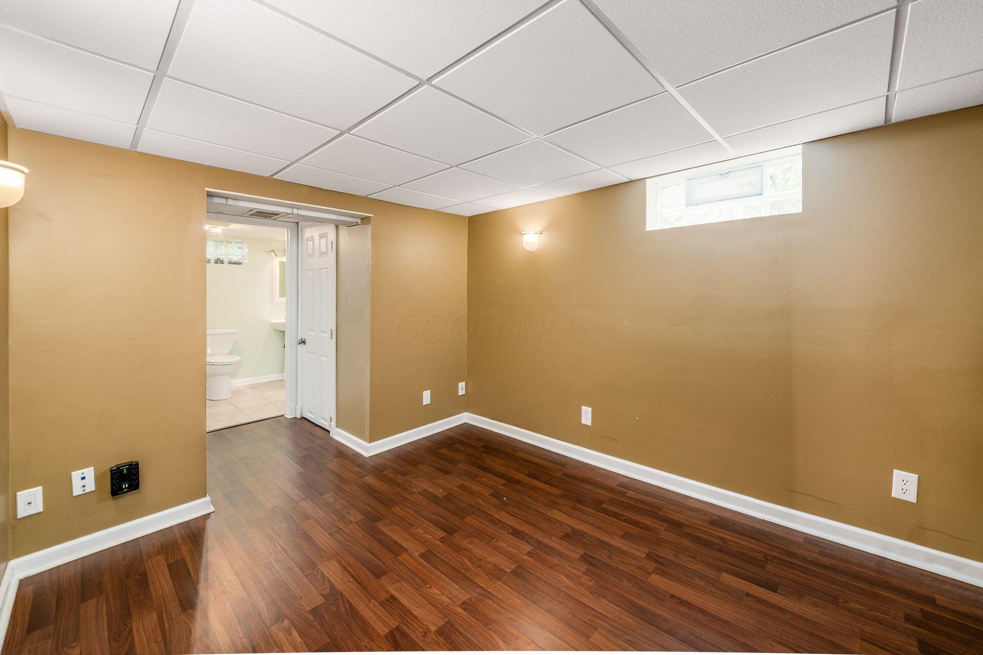 263 E Beaumont Road