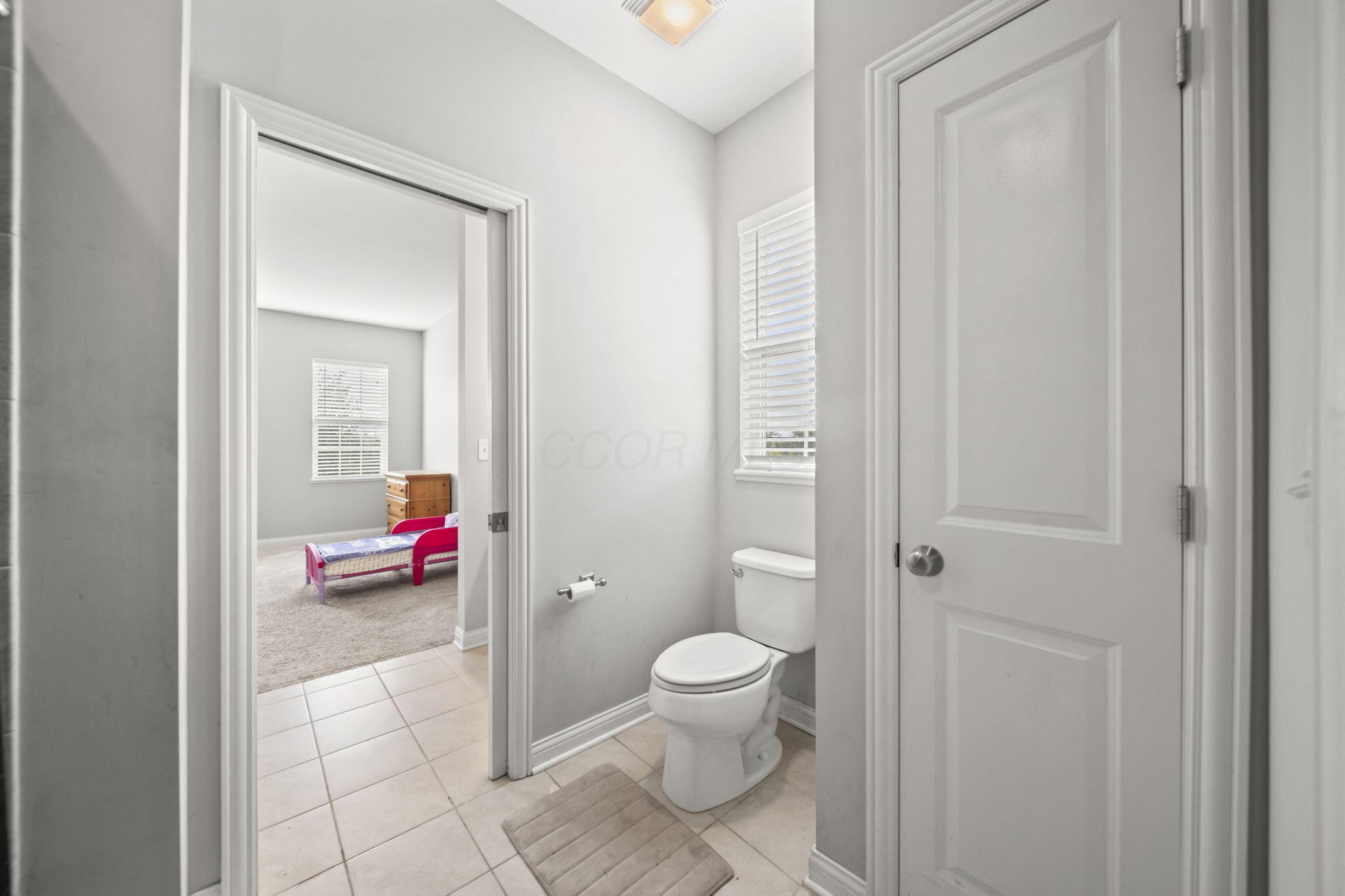 2462 Triple Crown Crossing