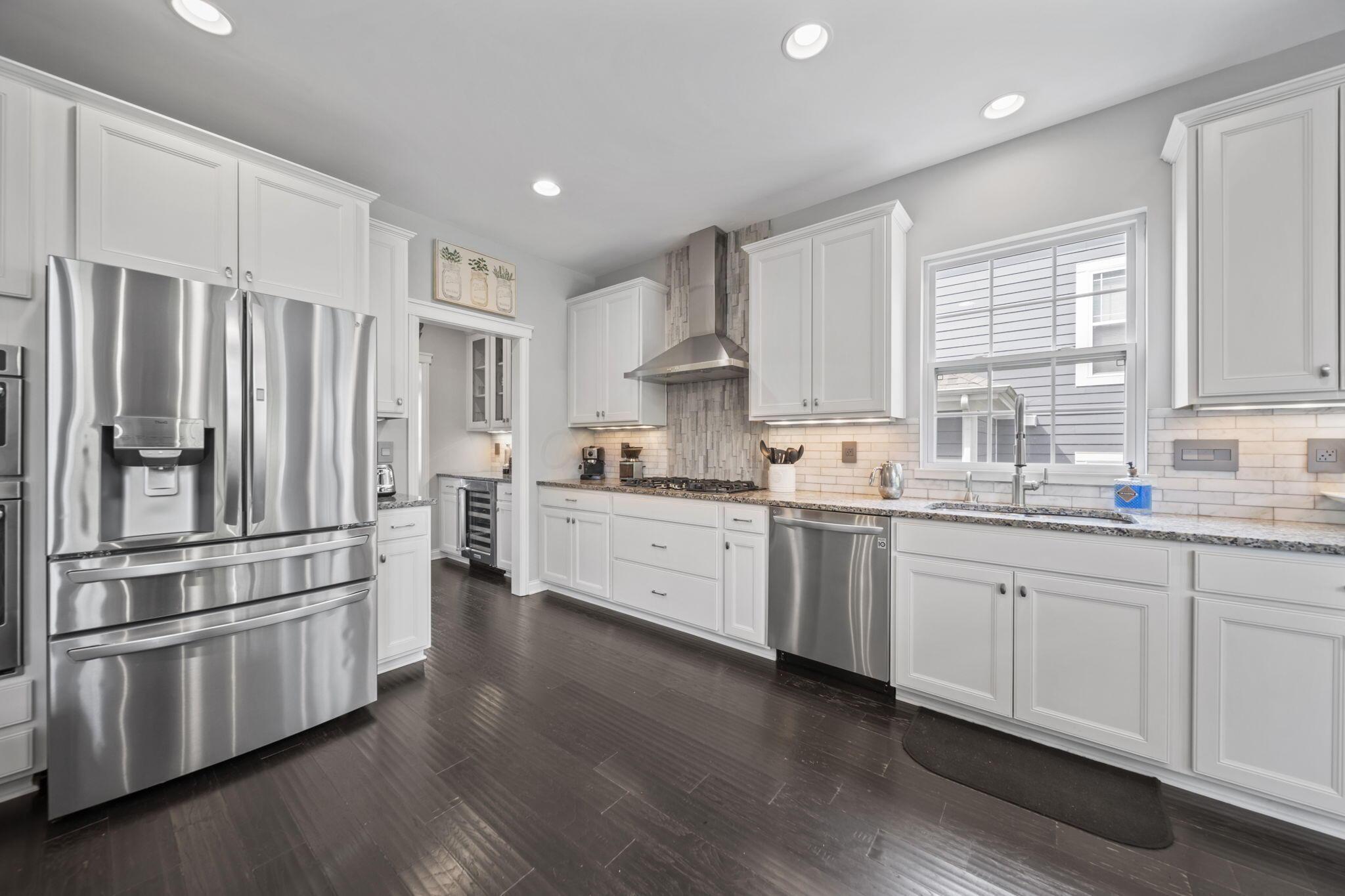 2462 Triple Crown Crossing