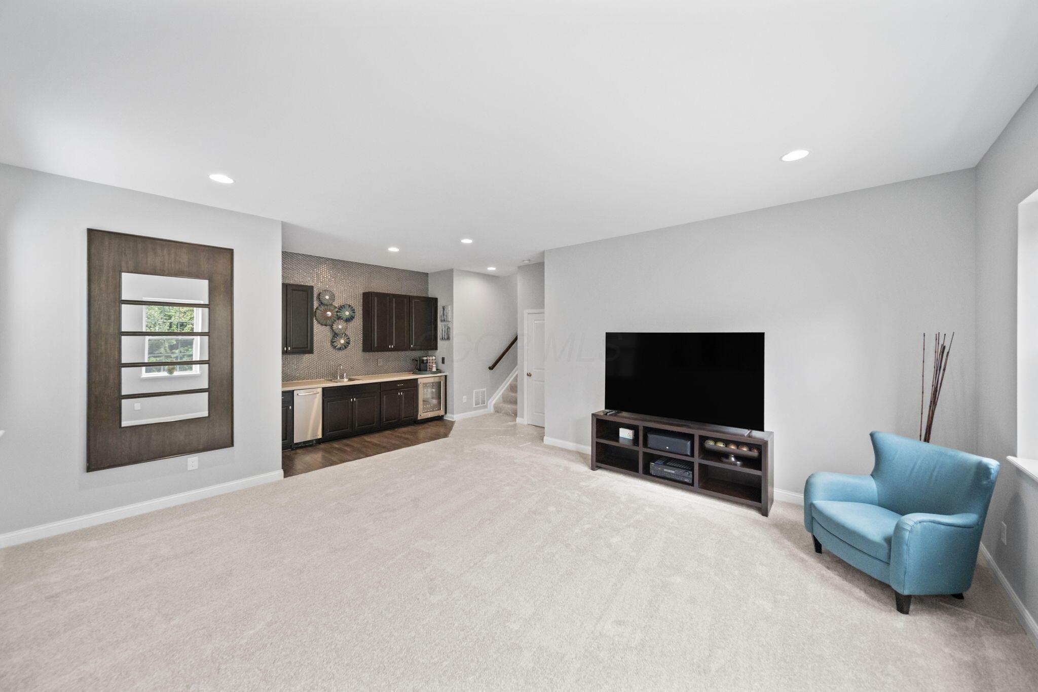 2462 Triple Crown Crossing