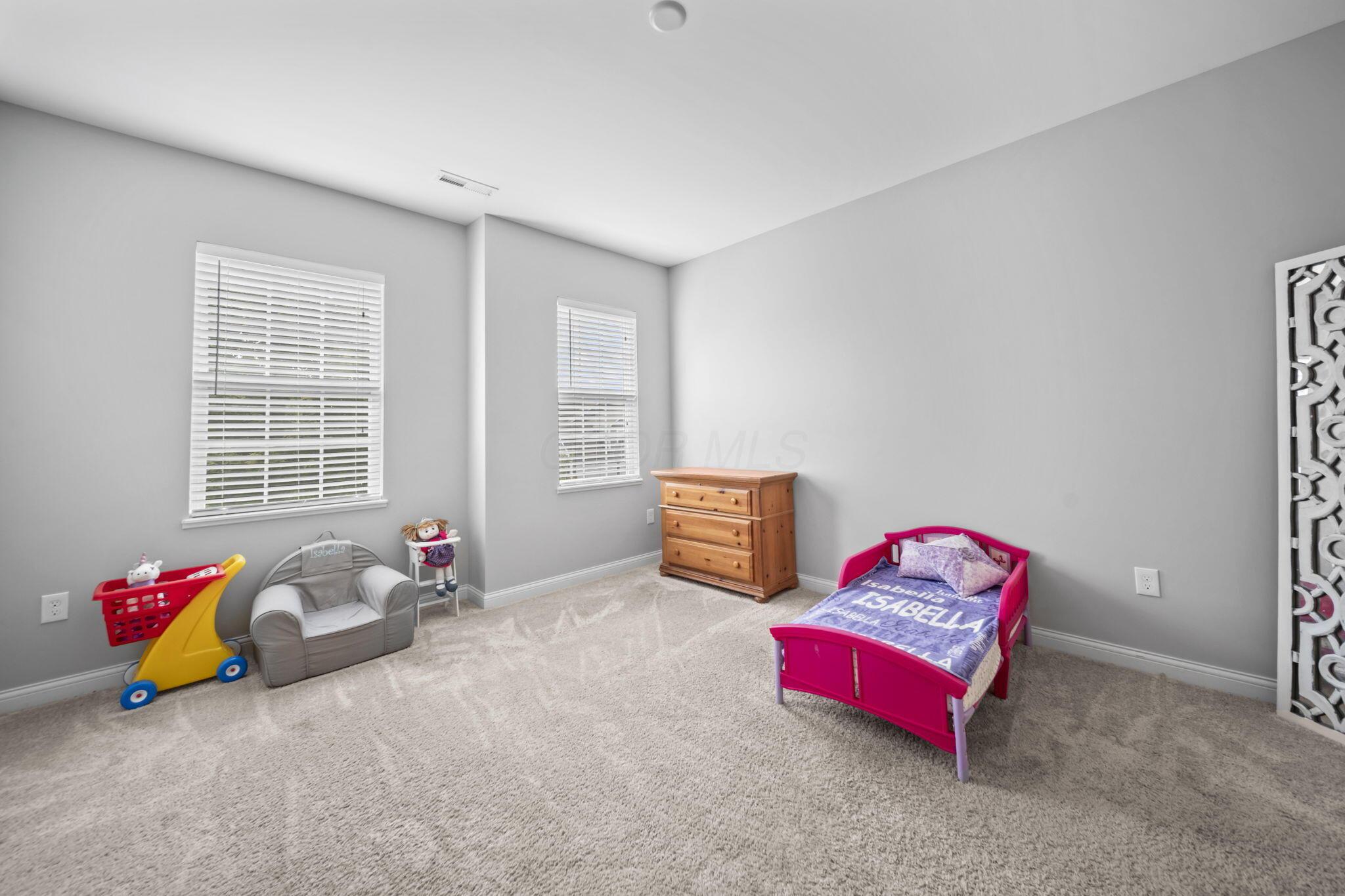 2462 Triple Crown Crossing