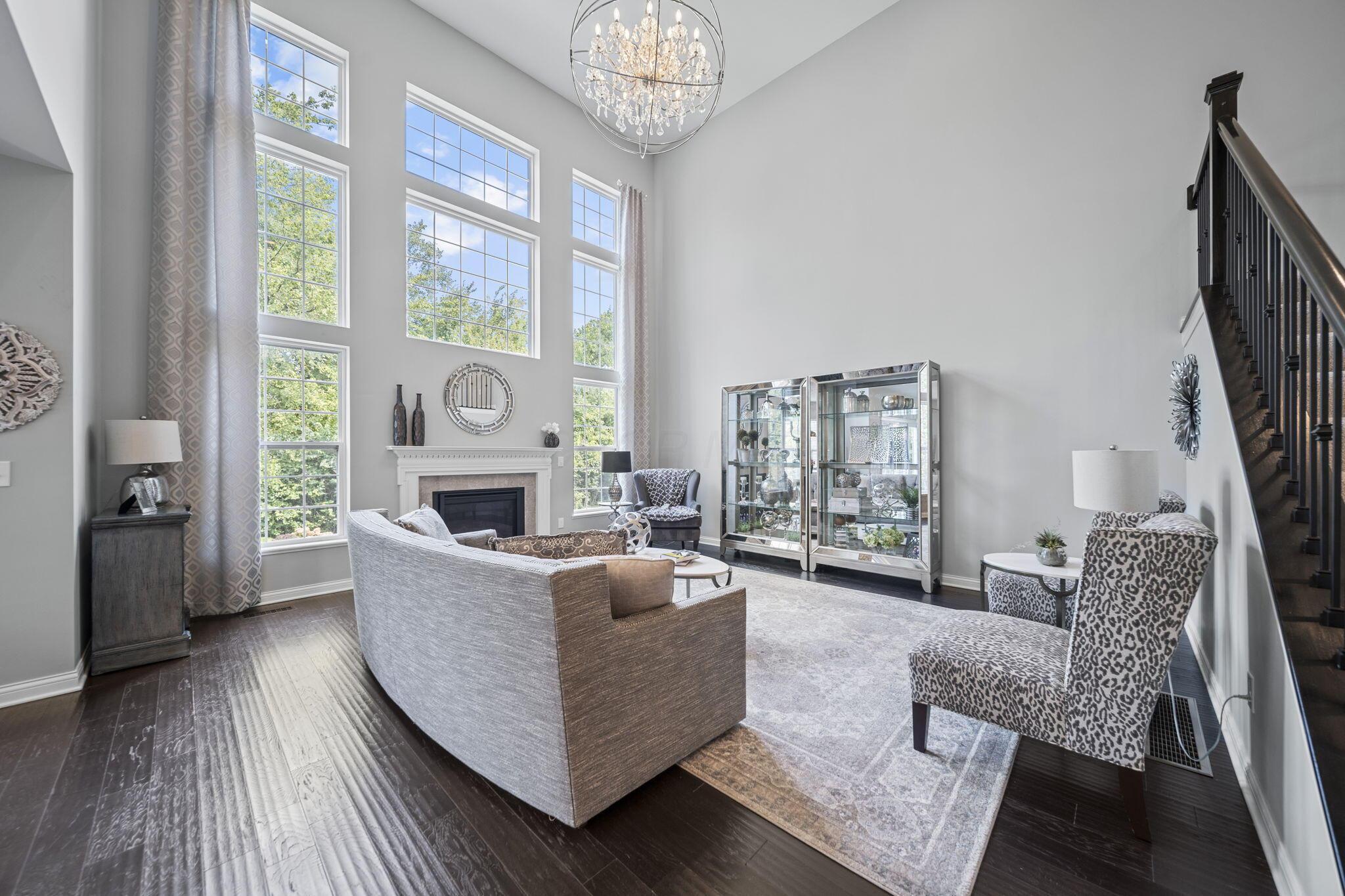 2462 Triple Crown Crossing