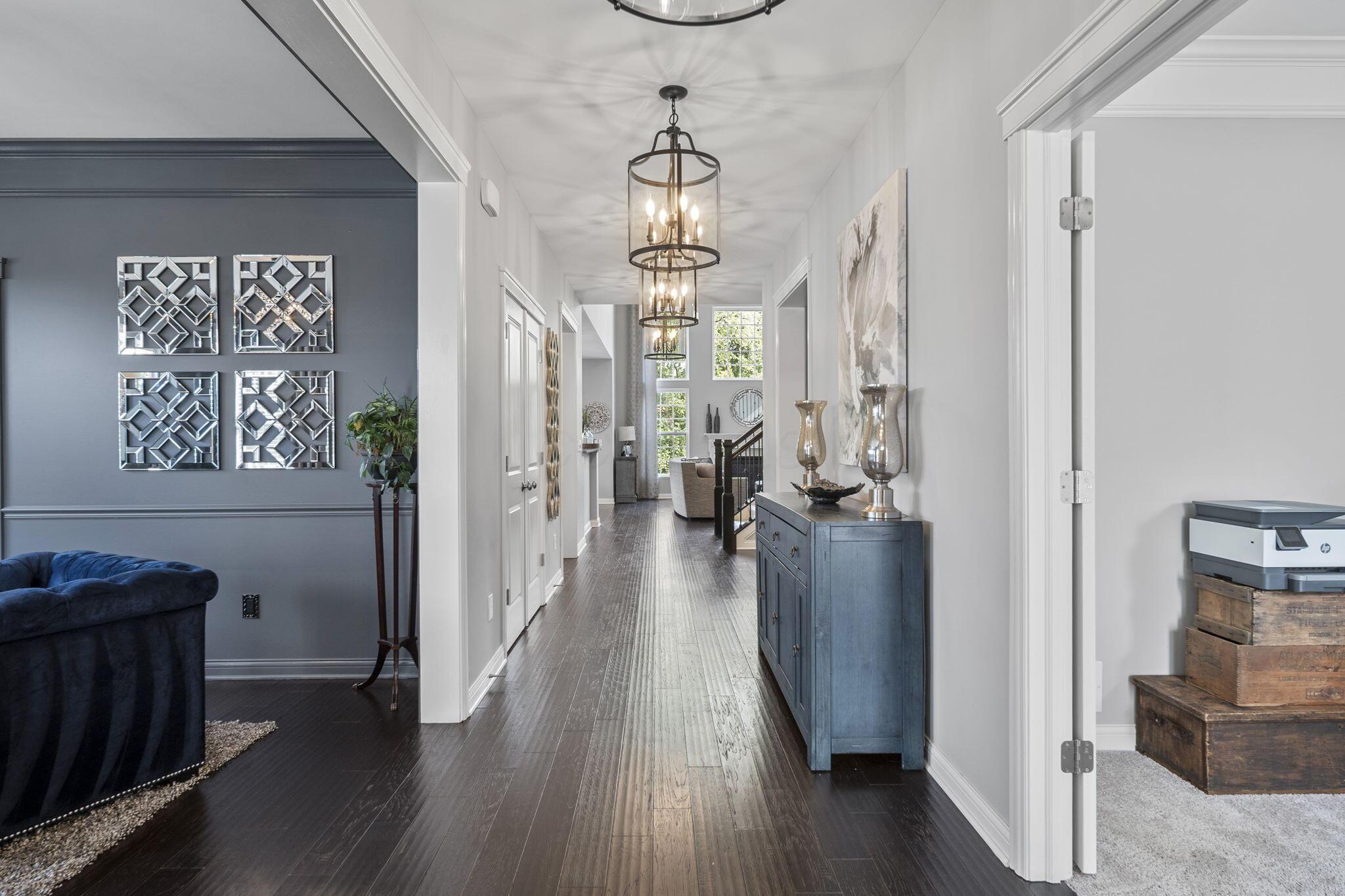 2462 Triple Crown Crossing