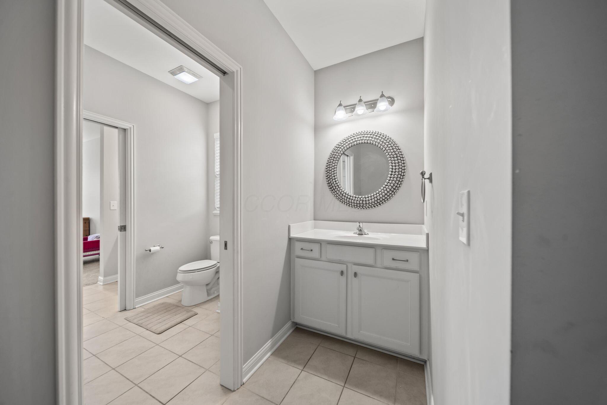 2462 Triple Crown Crossing