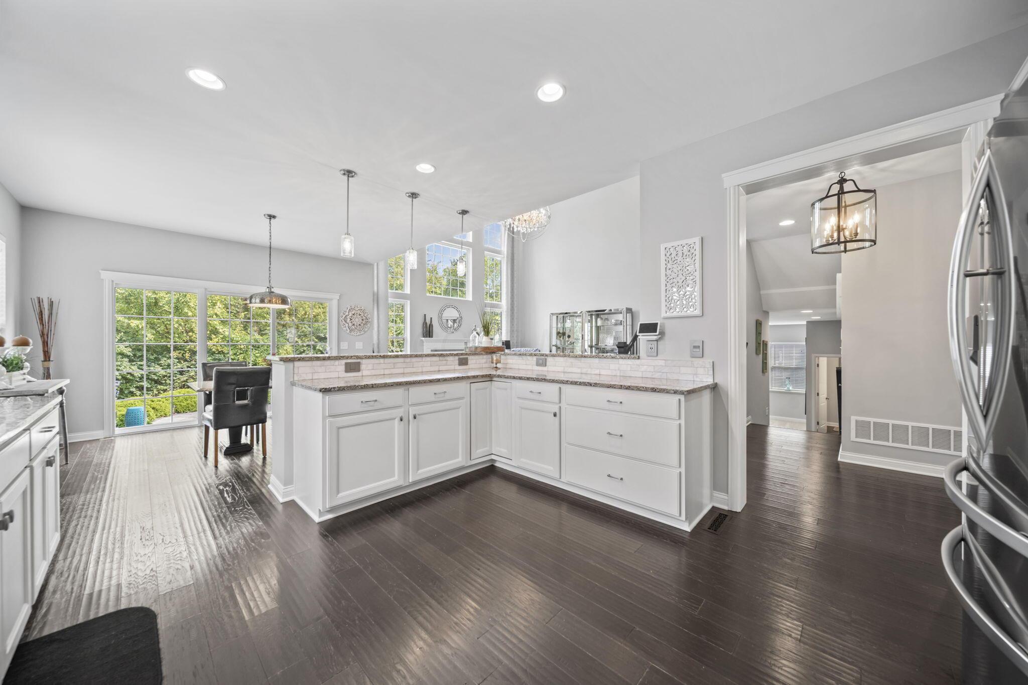 2462 Triple Crown Crossing