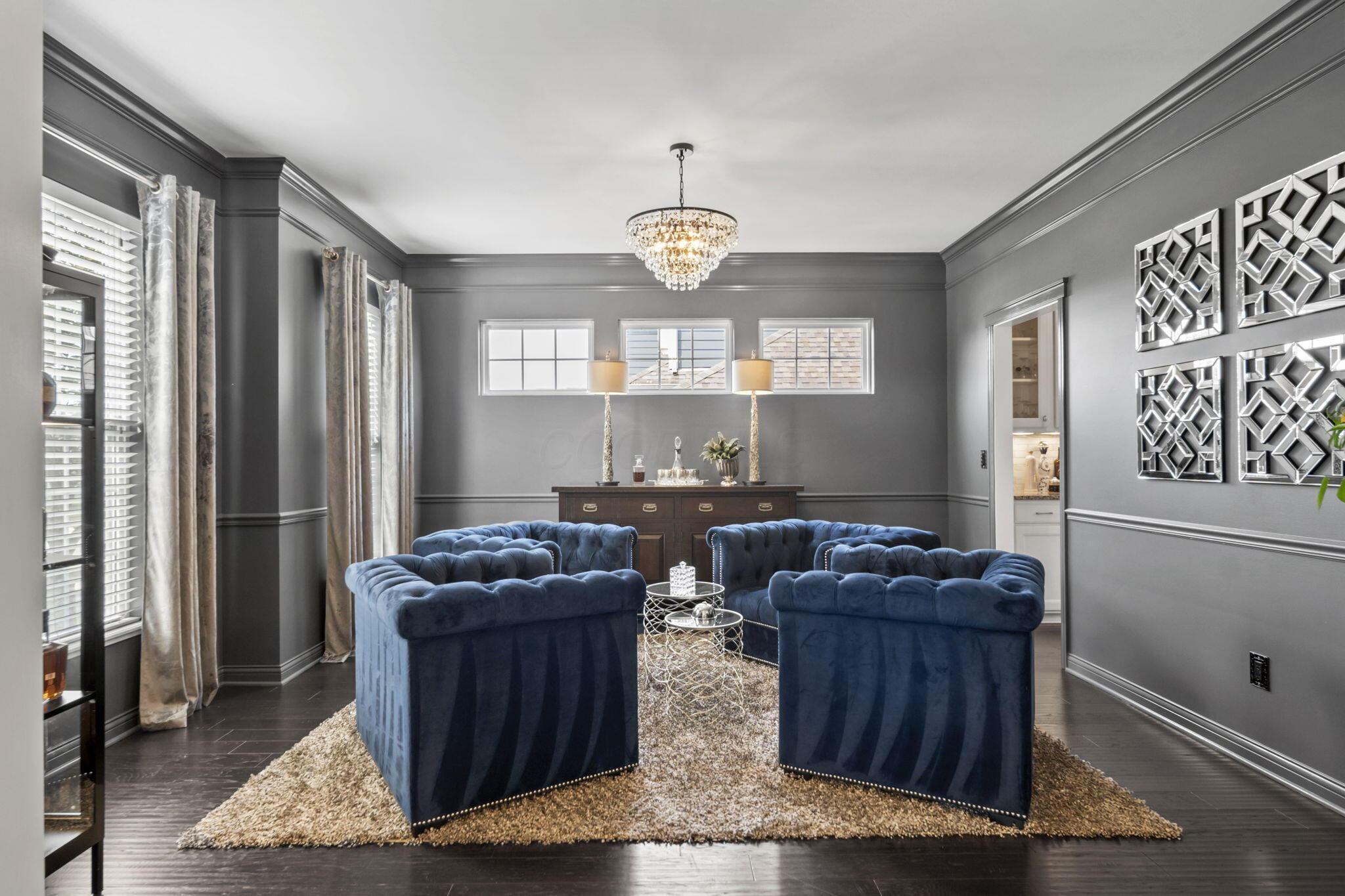 2462 Triple Crown Crossing