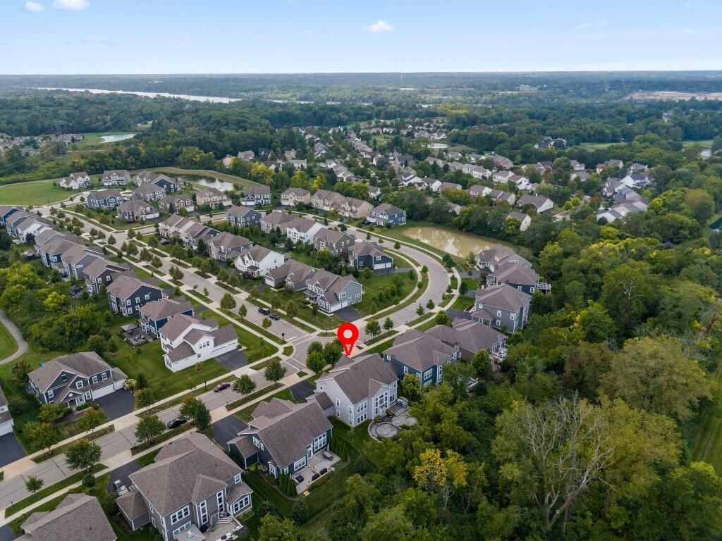 2462 Triple Crown Crossing