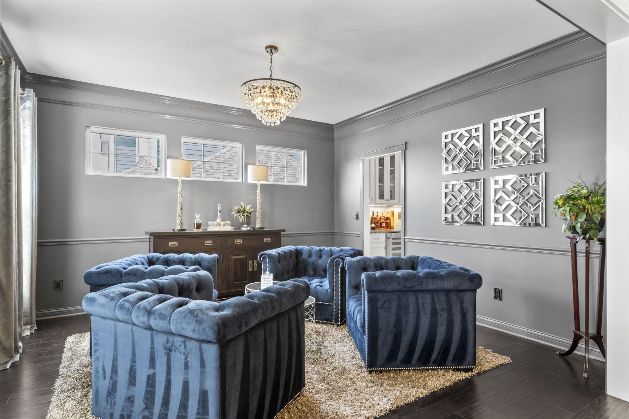 2462 Triple Crown Crossing