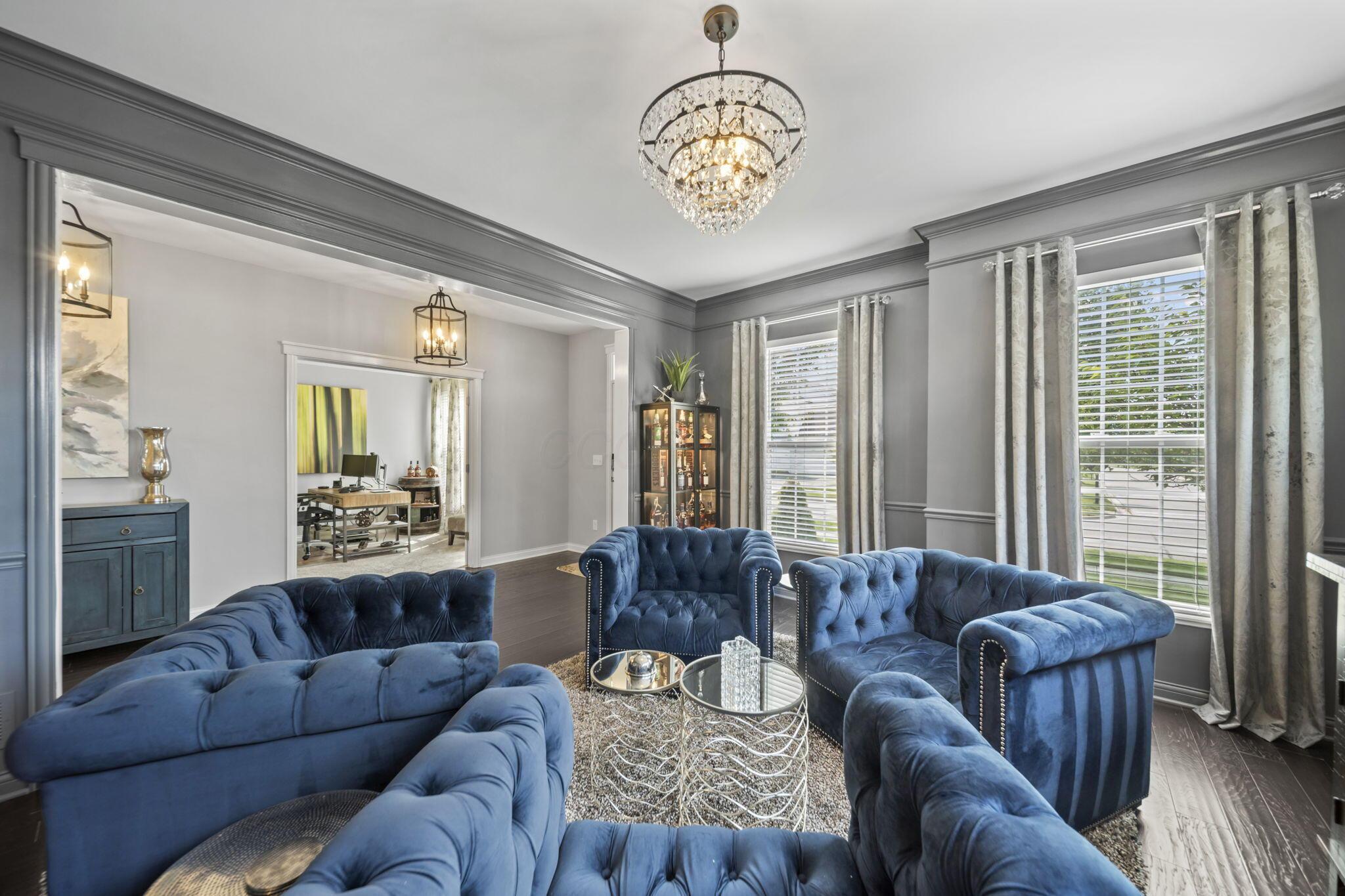 2462 Triple Crown Crossing