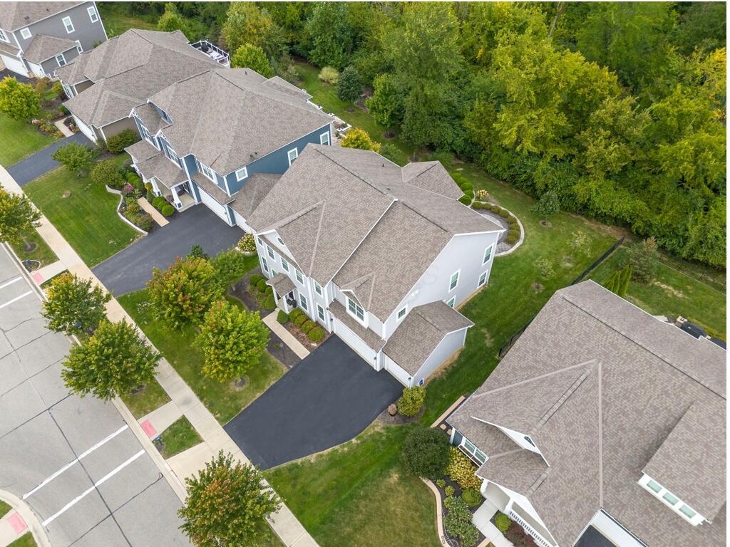 2462 Triple Crown Crossing