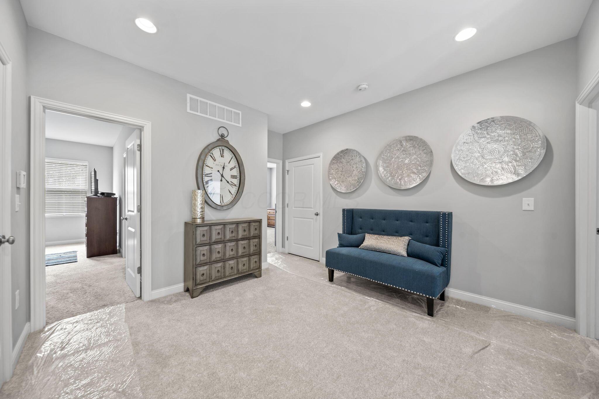 2462 Triple Crown Crossing