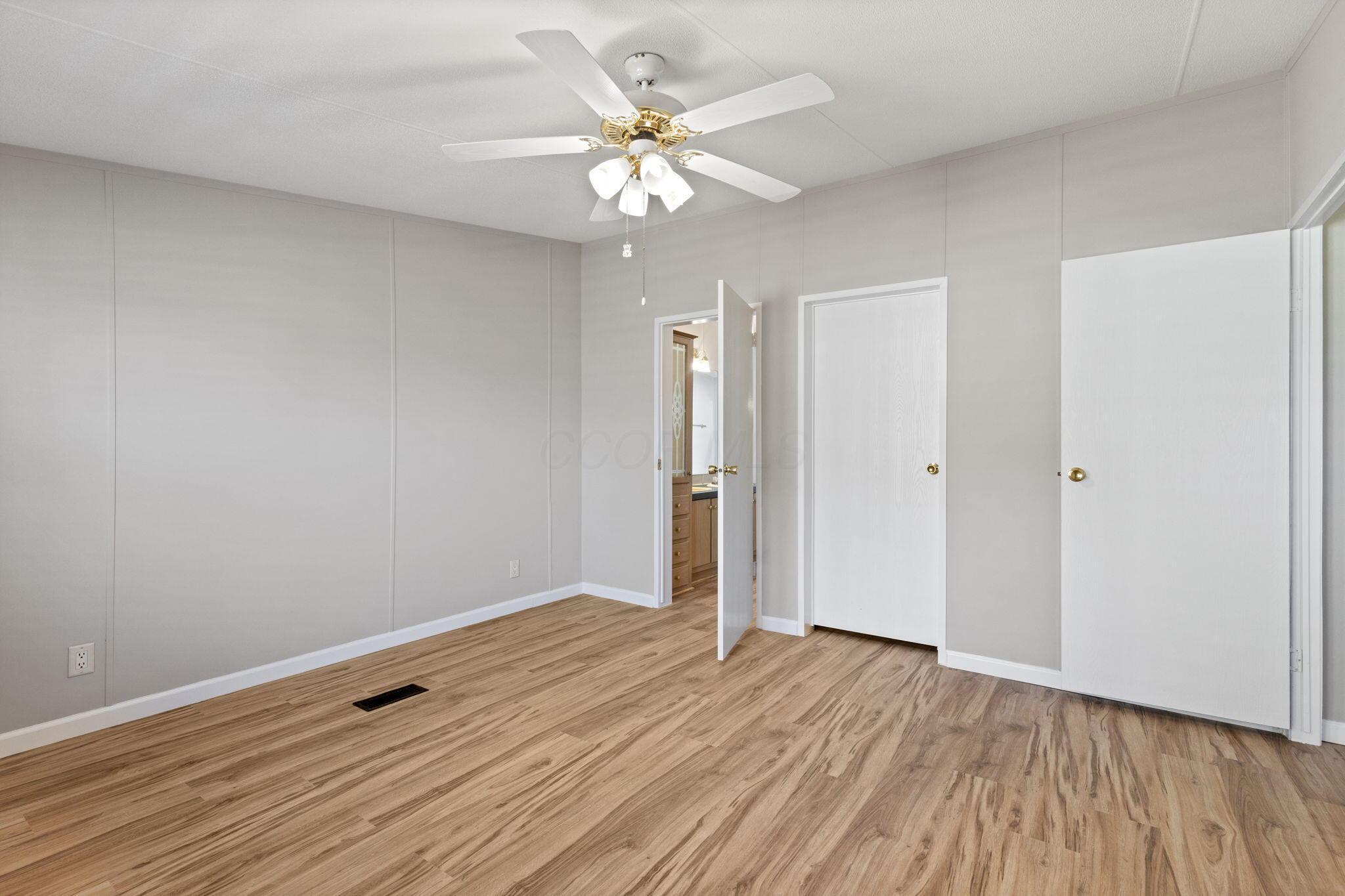 1538 Frank Road