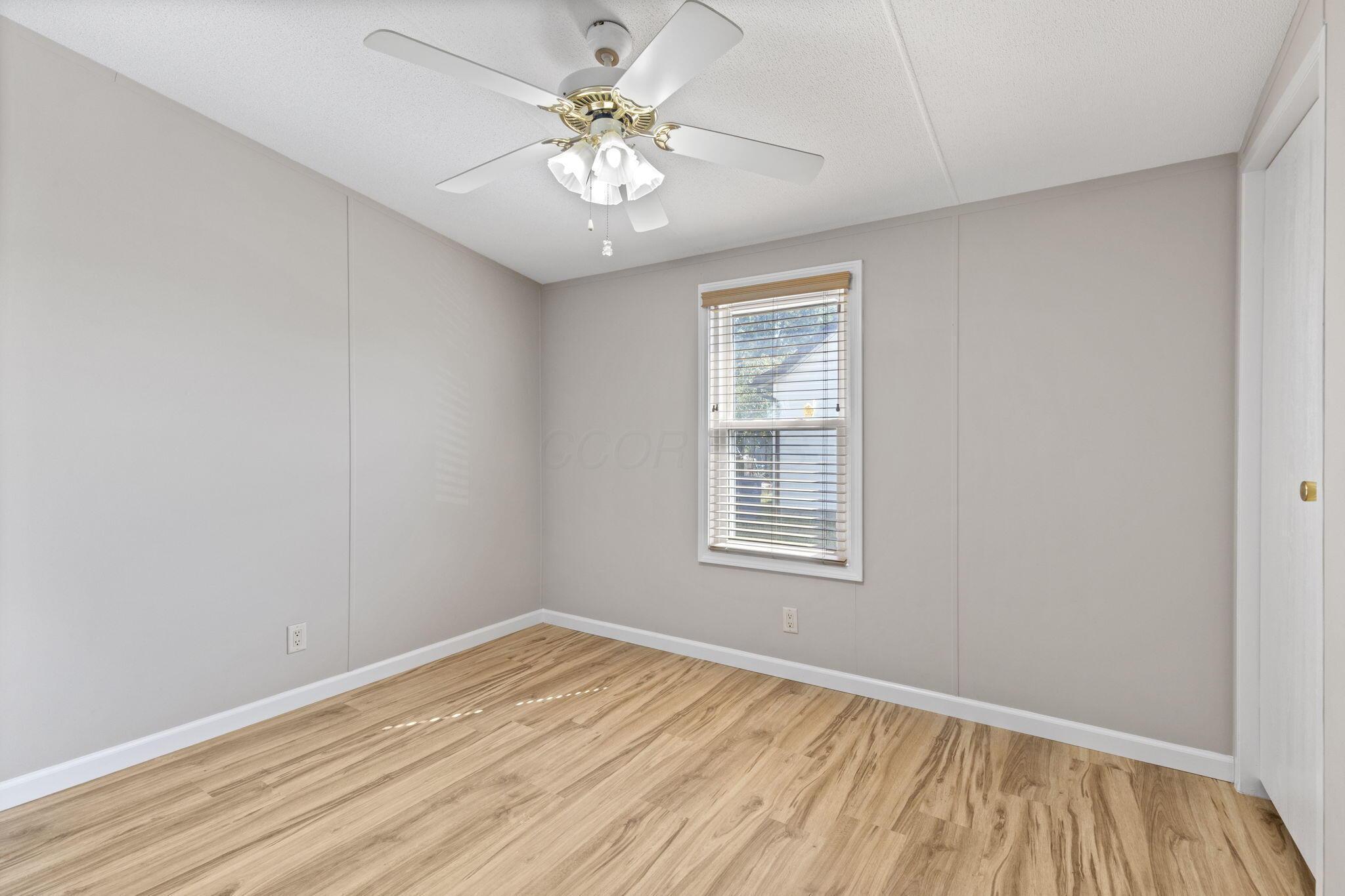 1538 Frank Road