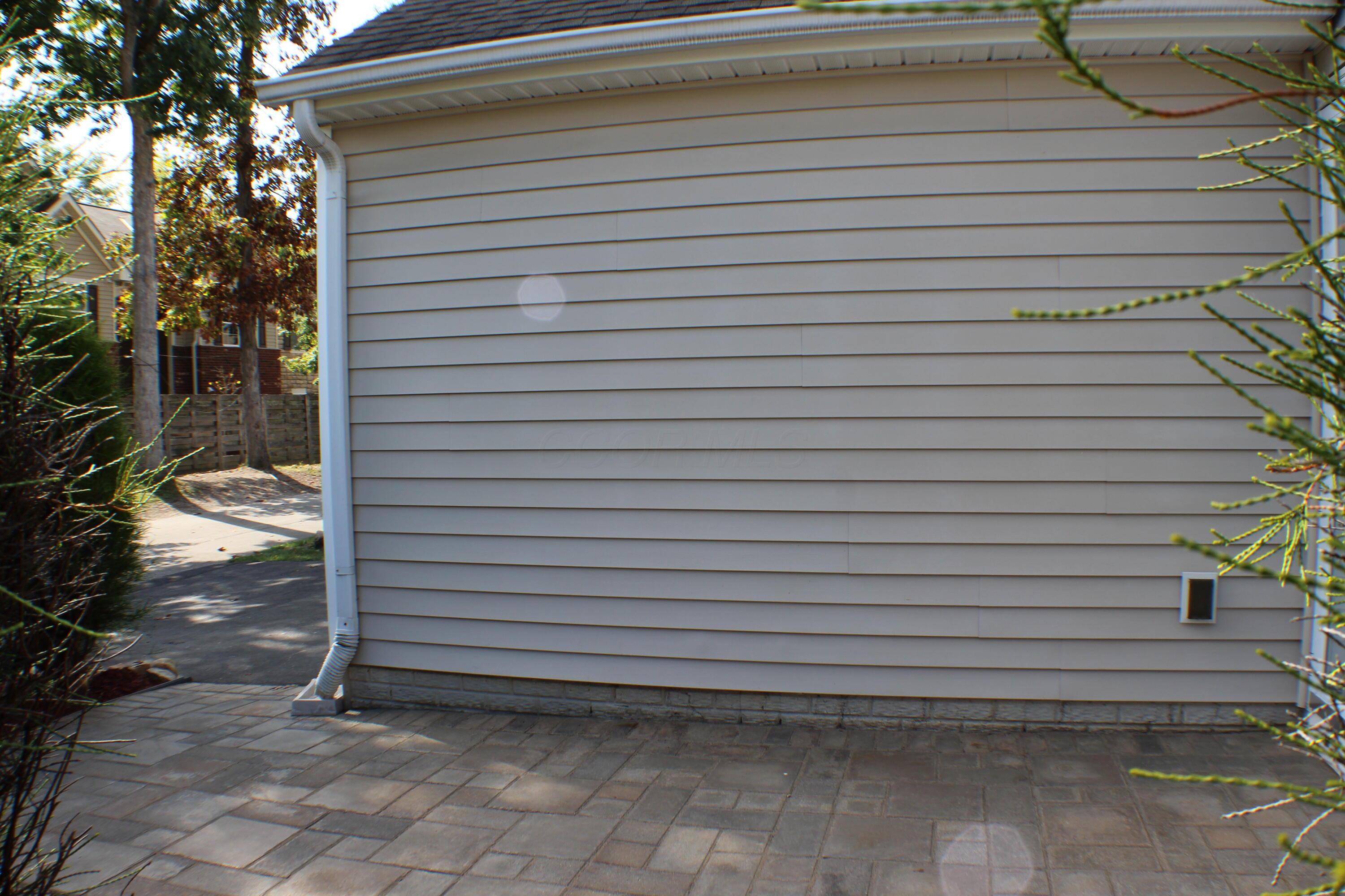 143 Arrowfeather Lane