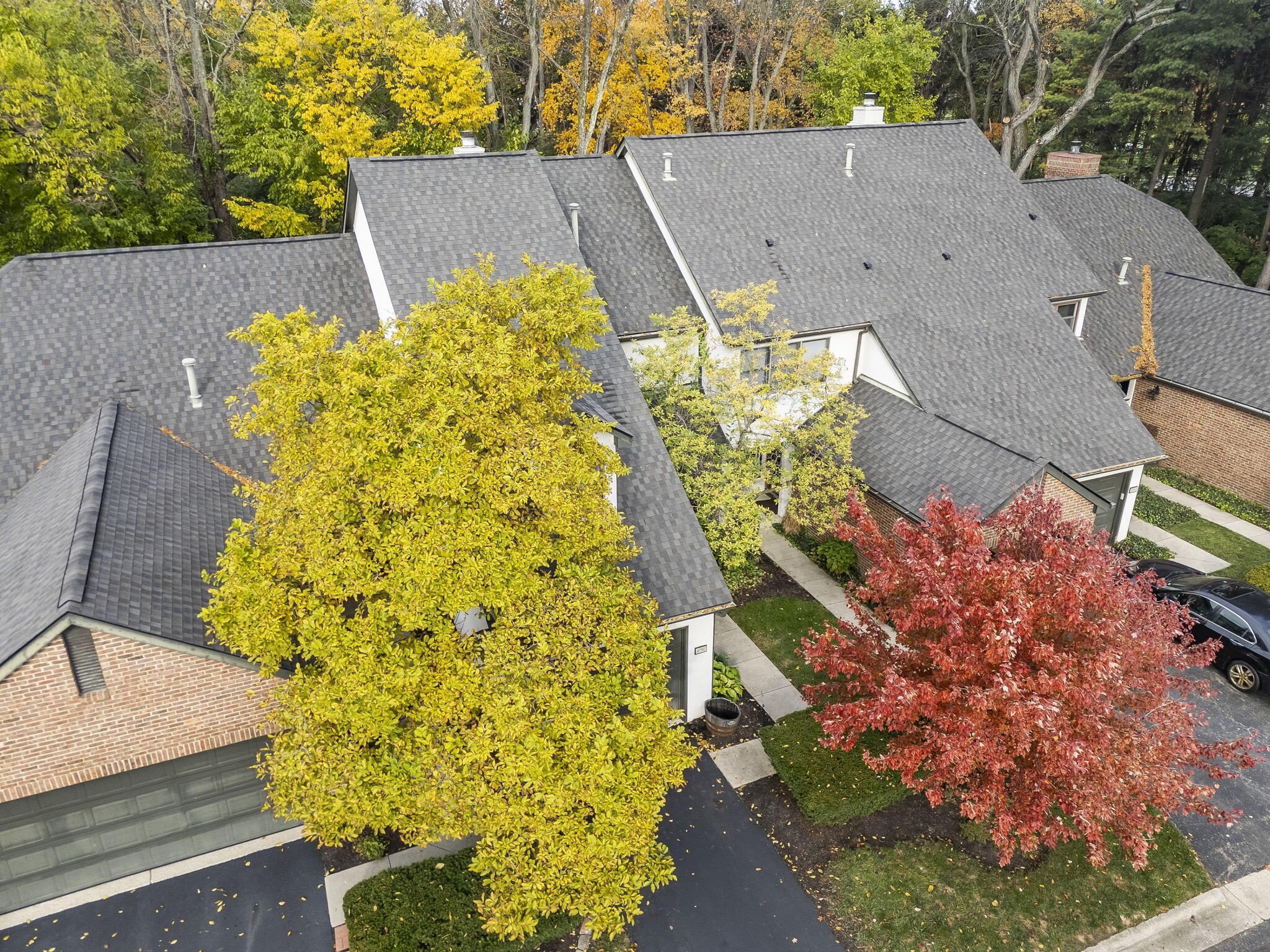 6752 Willow Grove Place E