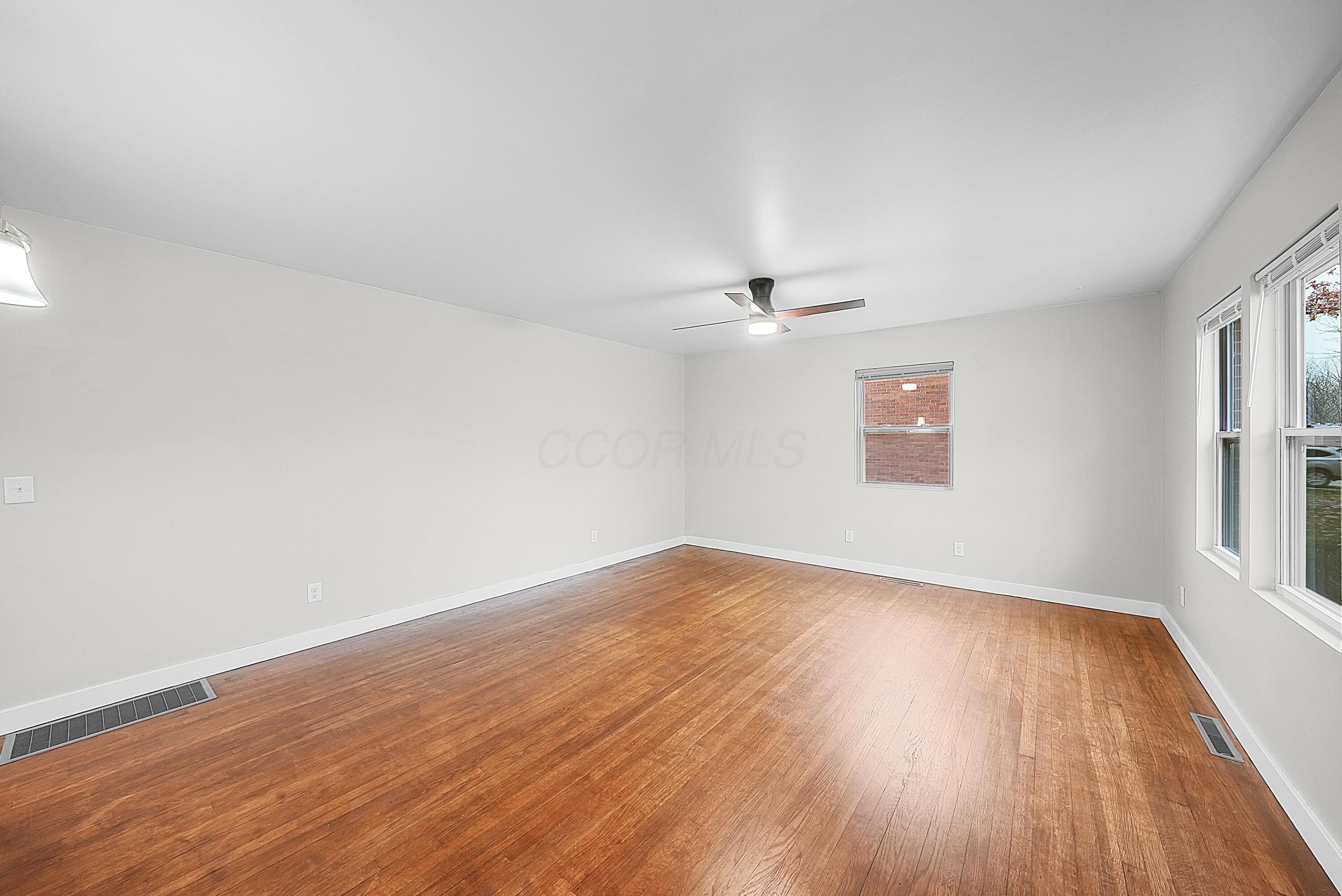271 Carilla Lane