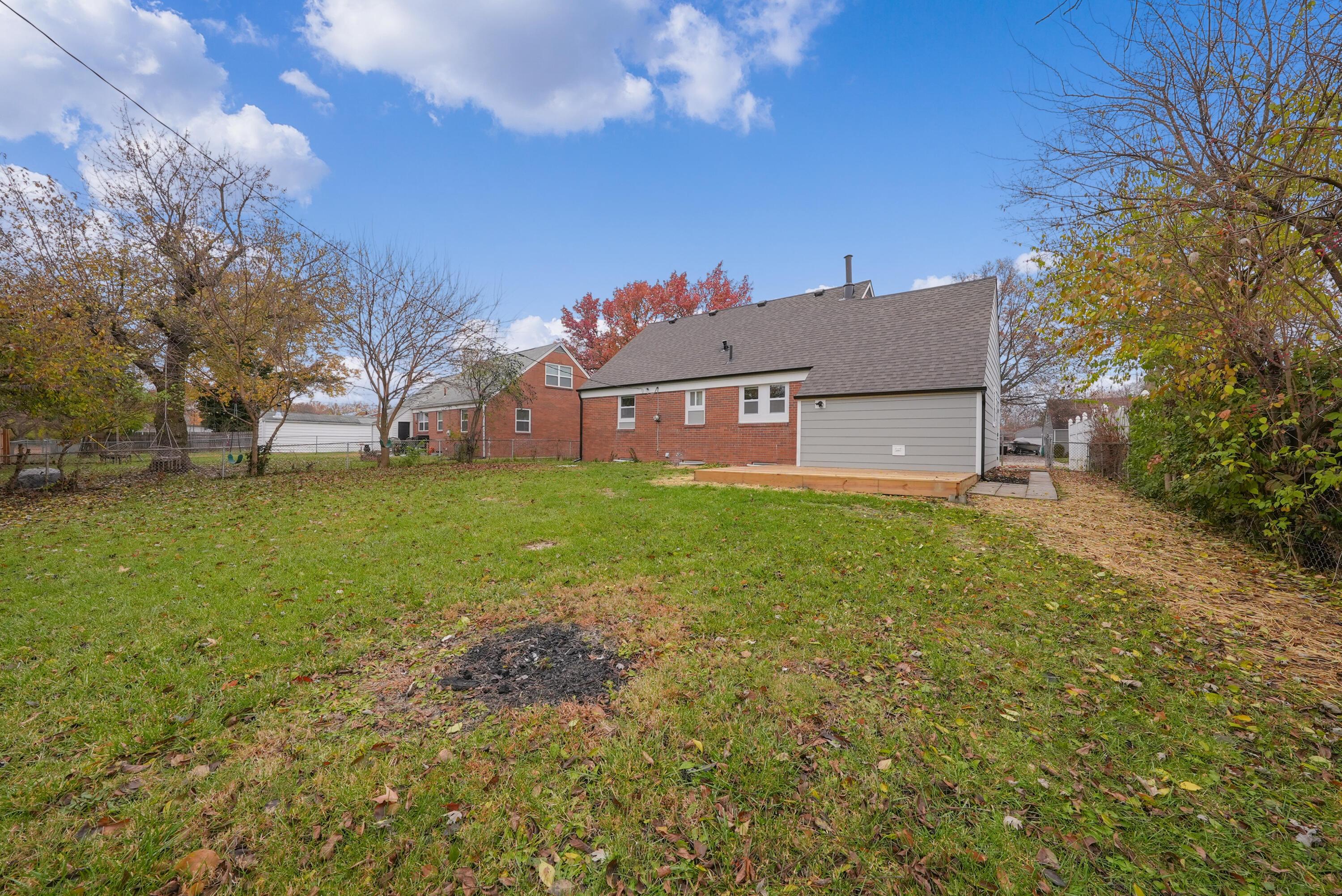 271 Carilla Lane