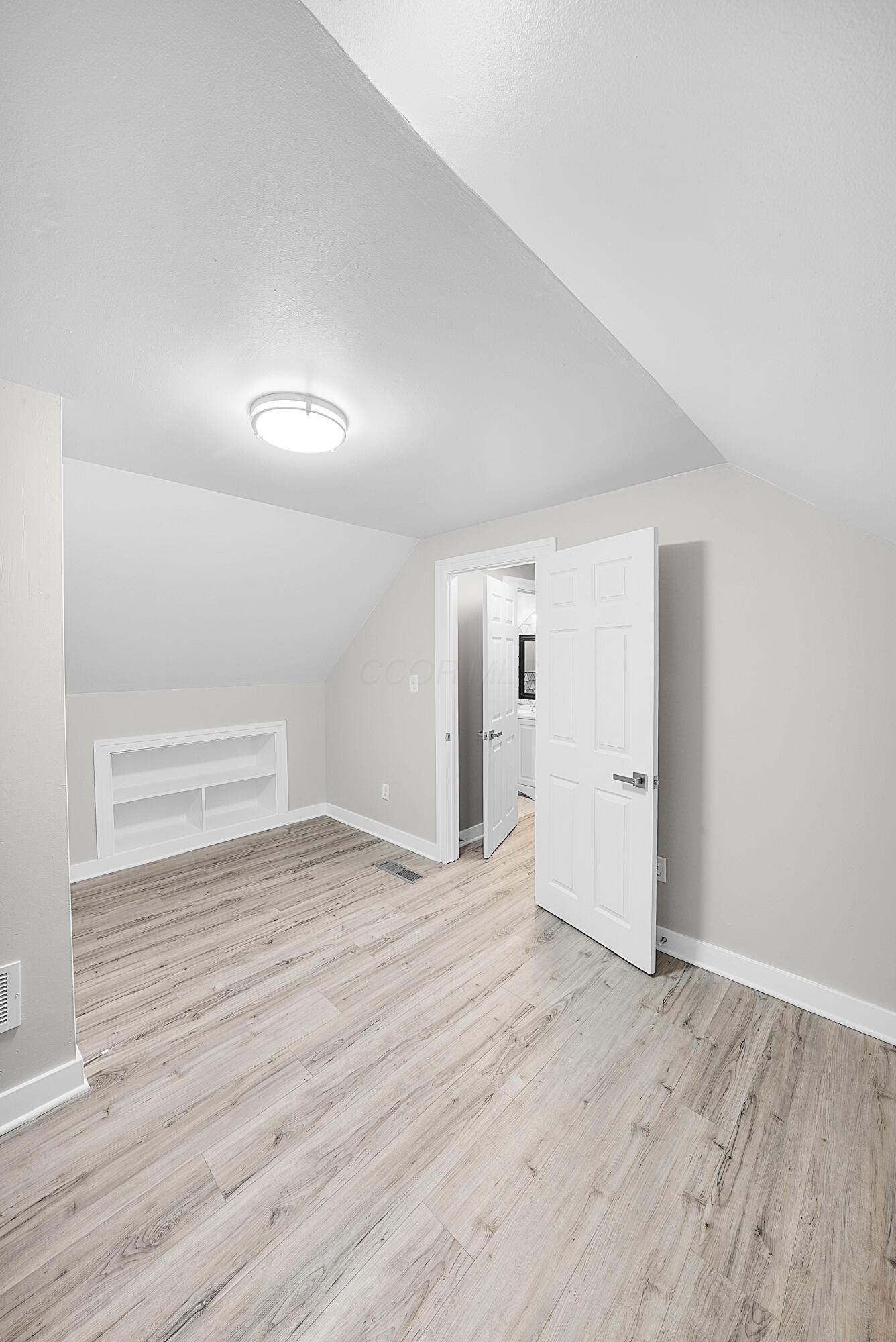 271 Carilla Lane