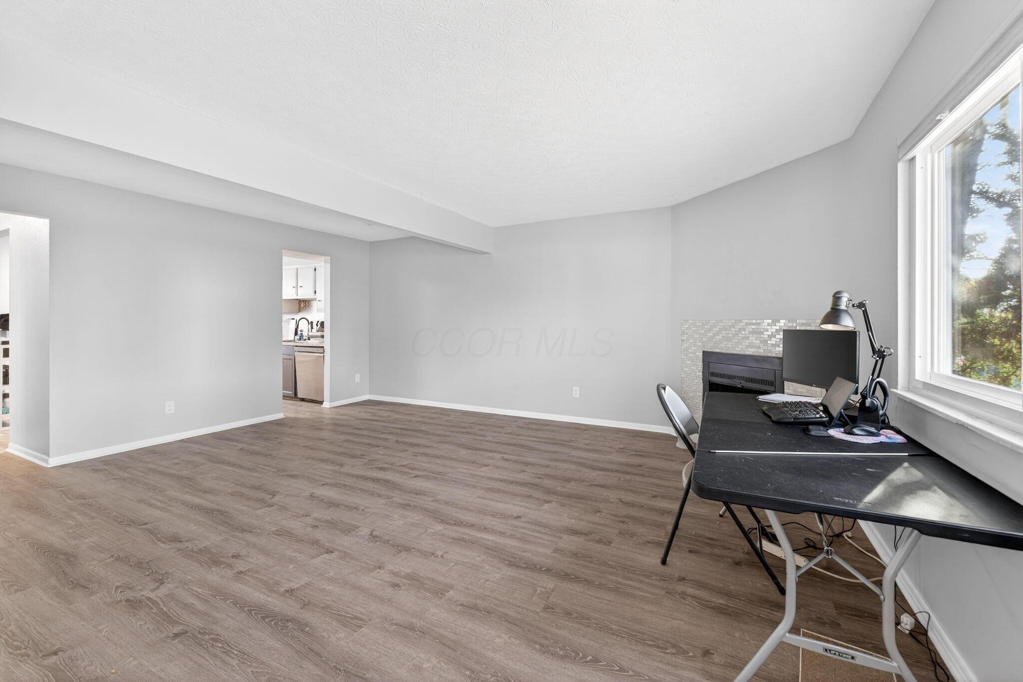 4403 Valley Quail Boulevard S, 4415