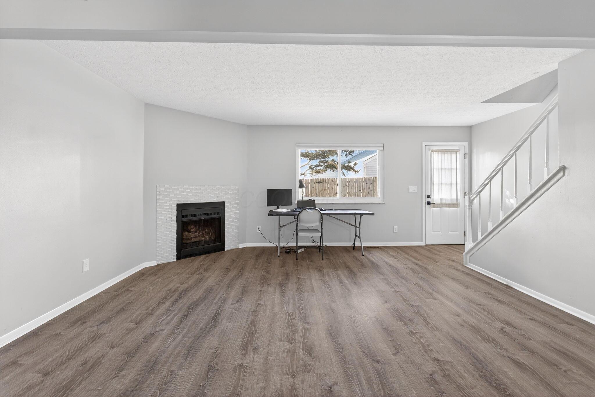 4403 Valley Quail Boulevard S, 4415