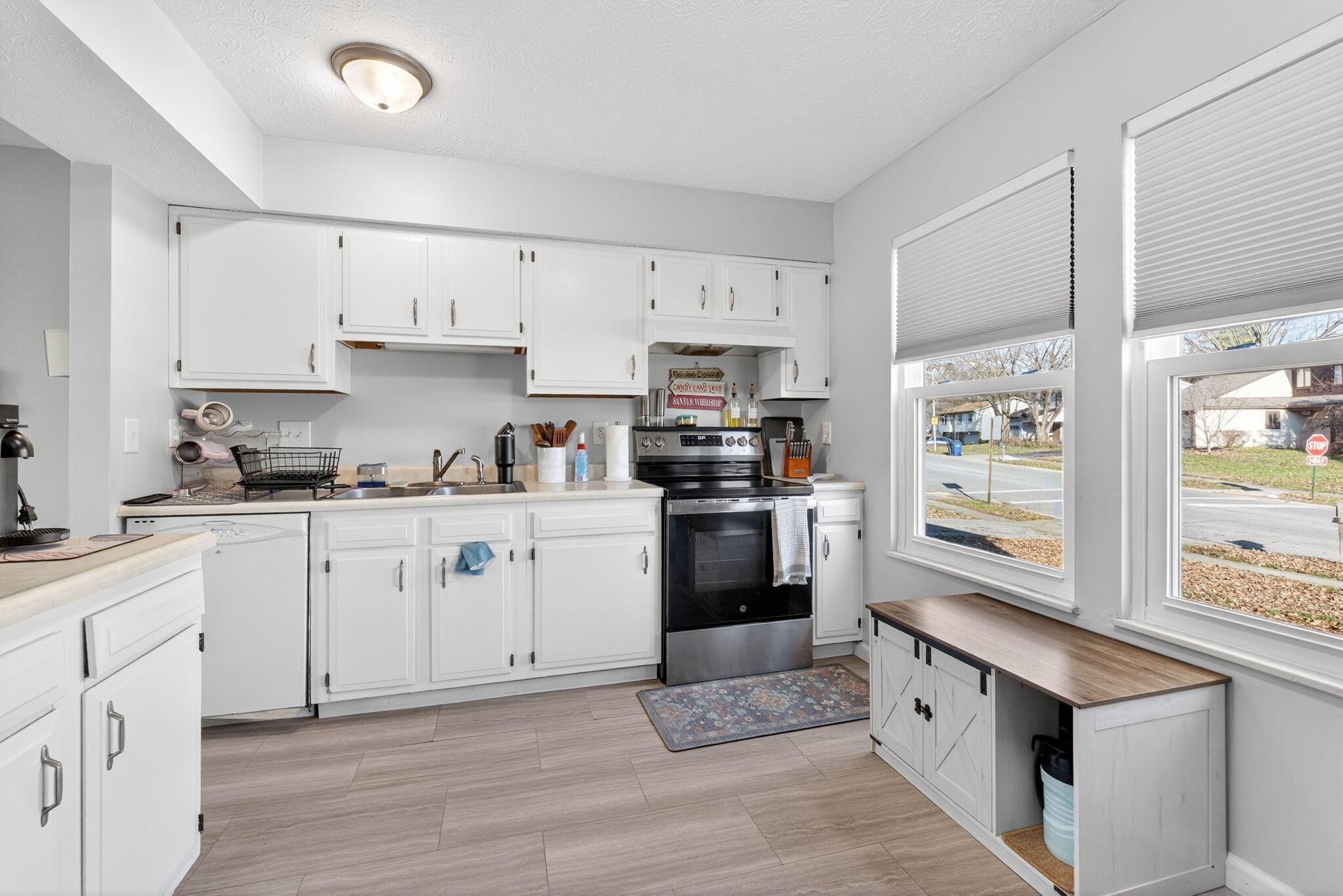 4403 Valley Quail Boulevard S, 4415