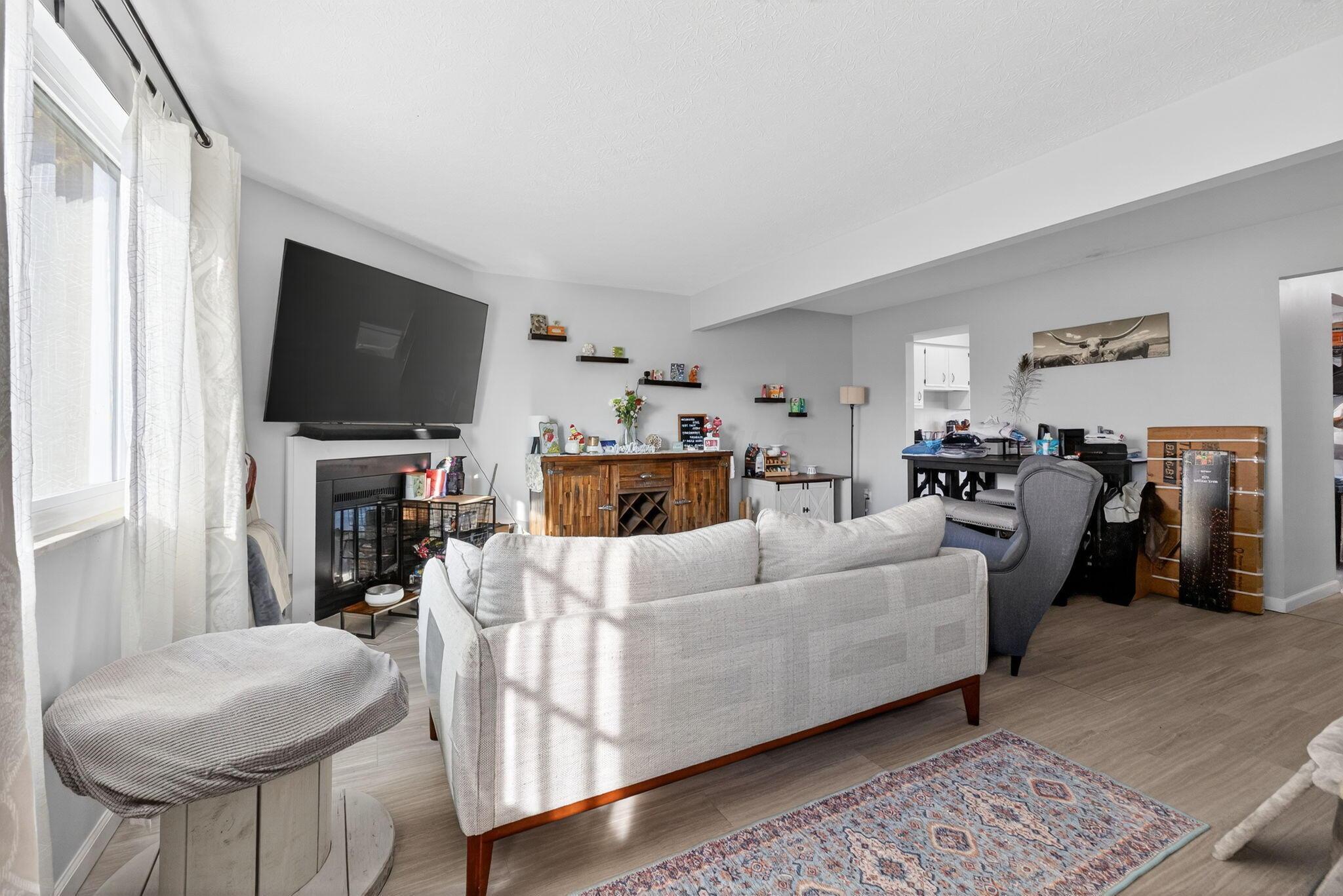 4403 Valley Quail Boulevard S, 4415