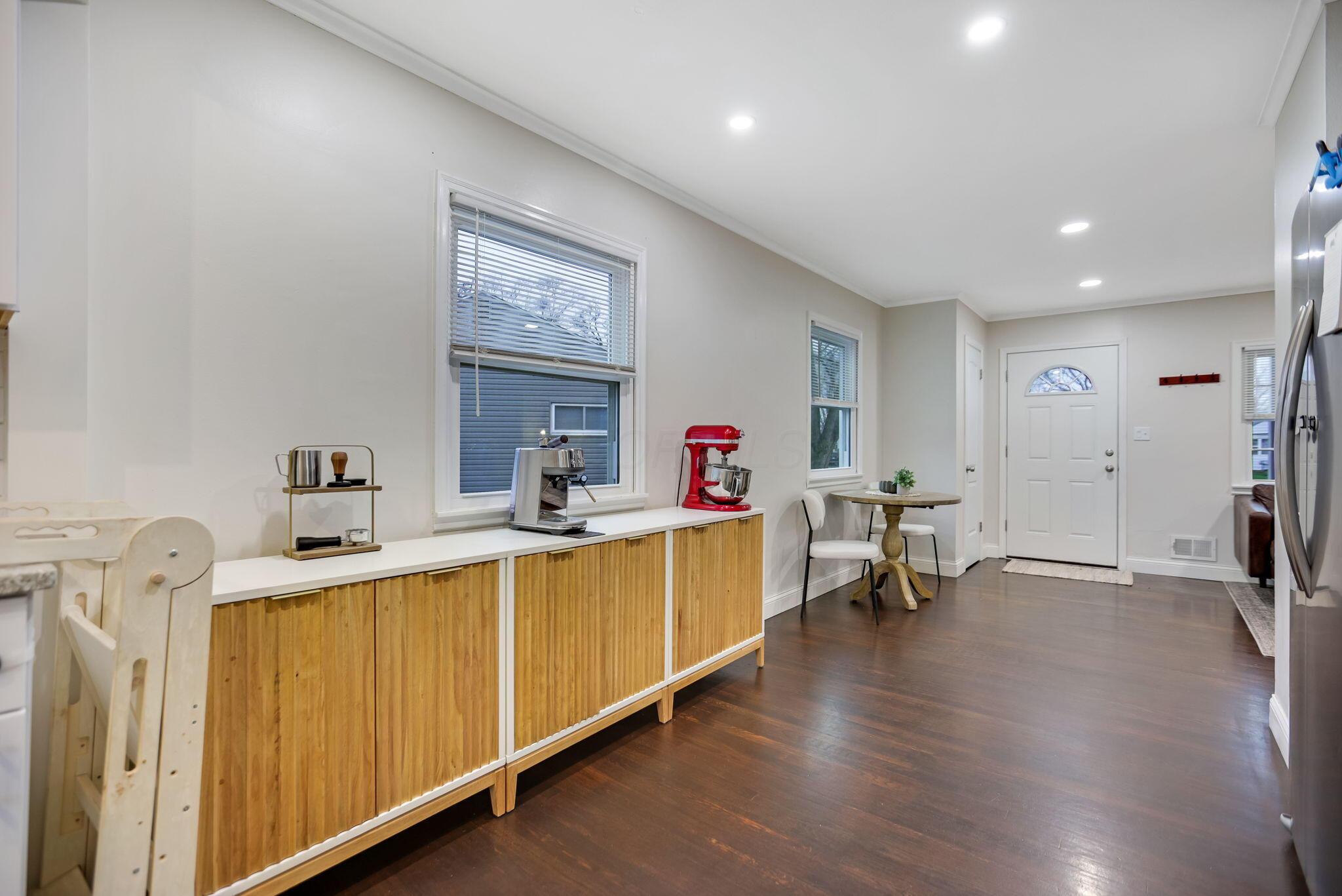 3958 La Rosa Court