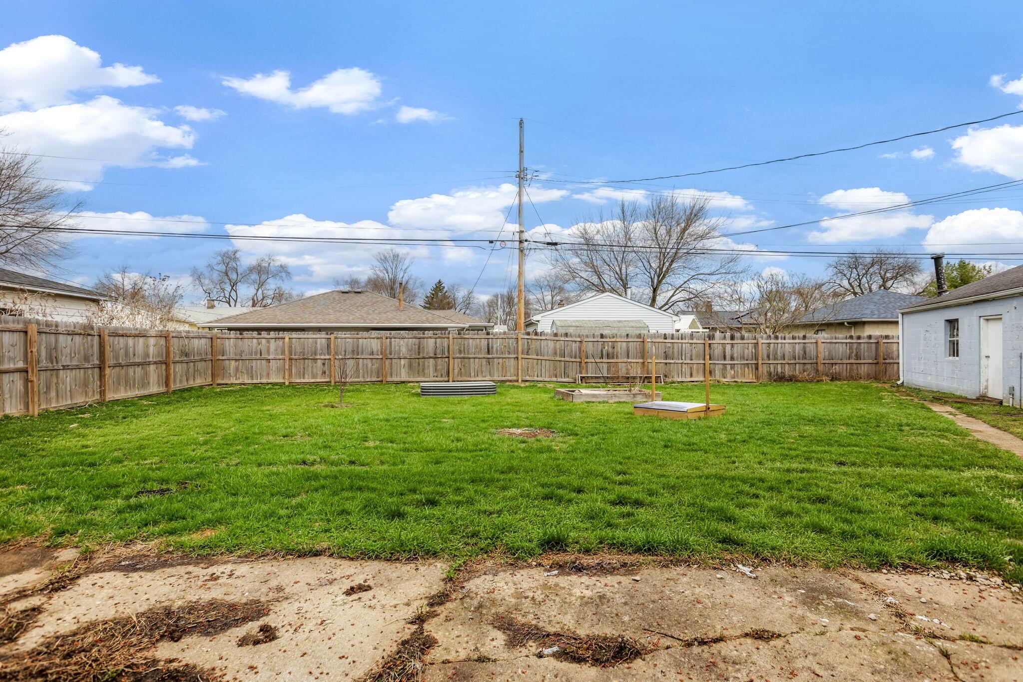 3958 La Rosa Court