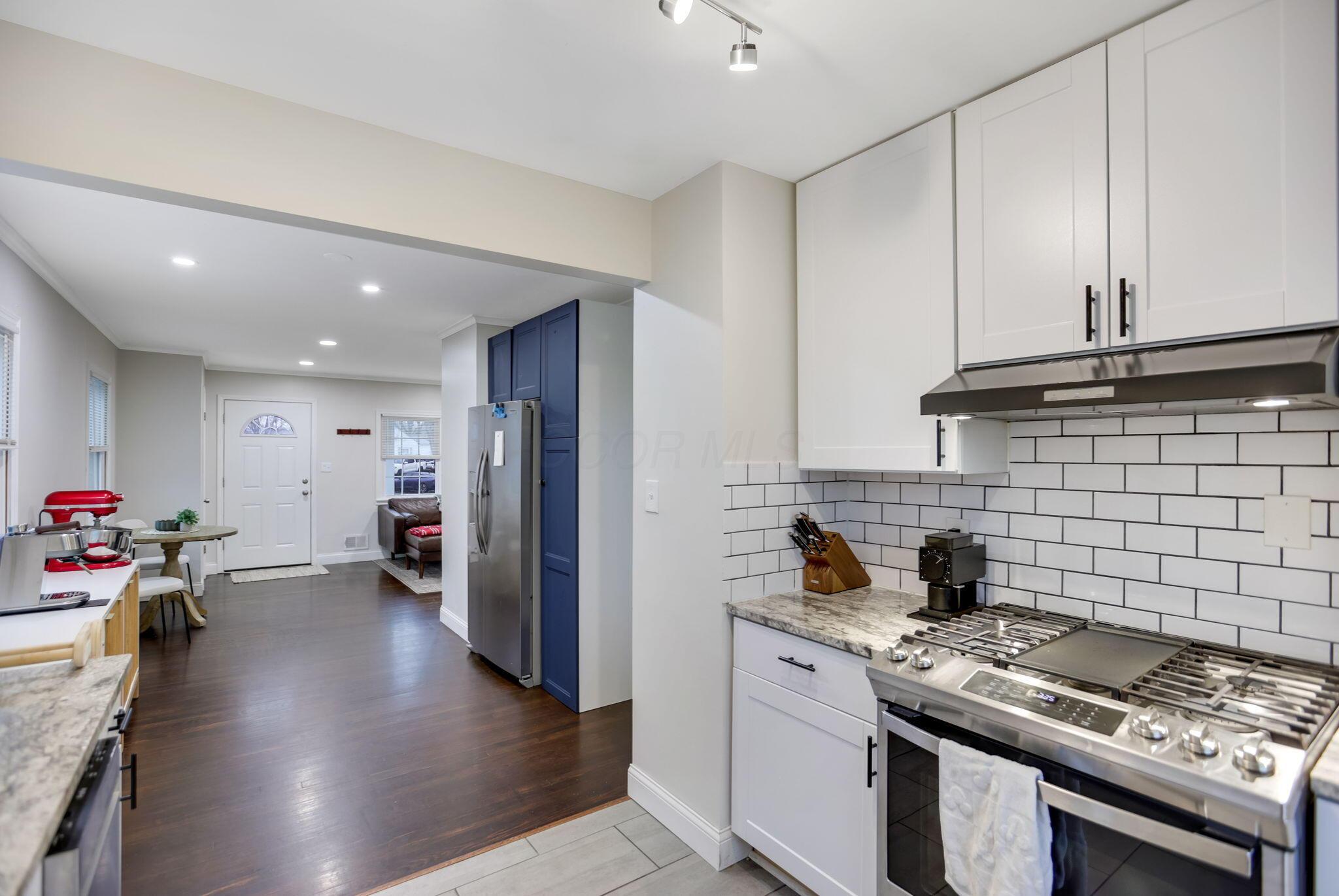 3958 La Rosa Court