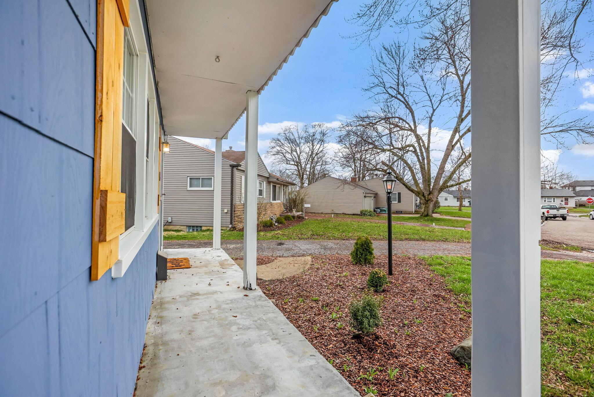 3958 La Rosa Court