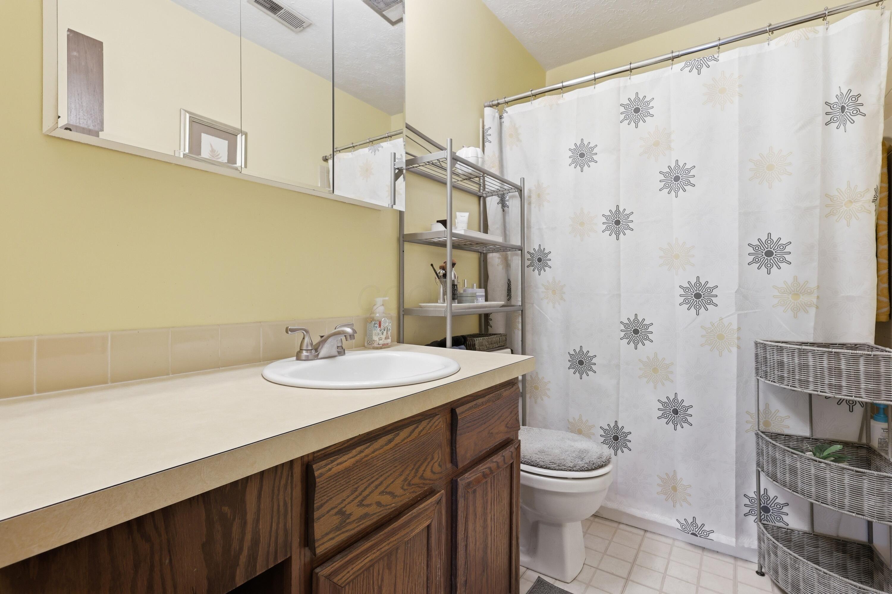 2534 Home Acre Drive, 34