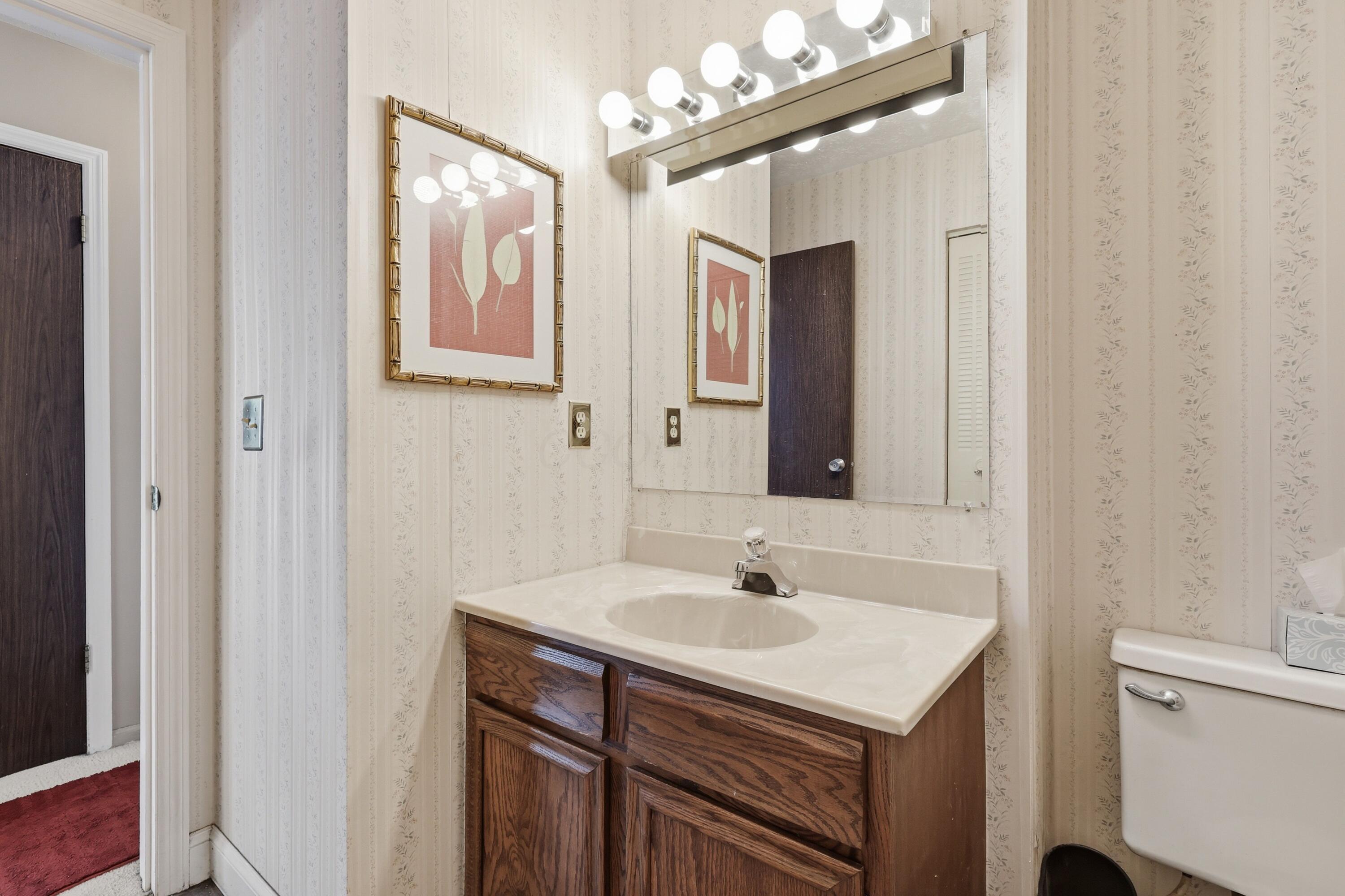 2534 Home Acre Drive, 34