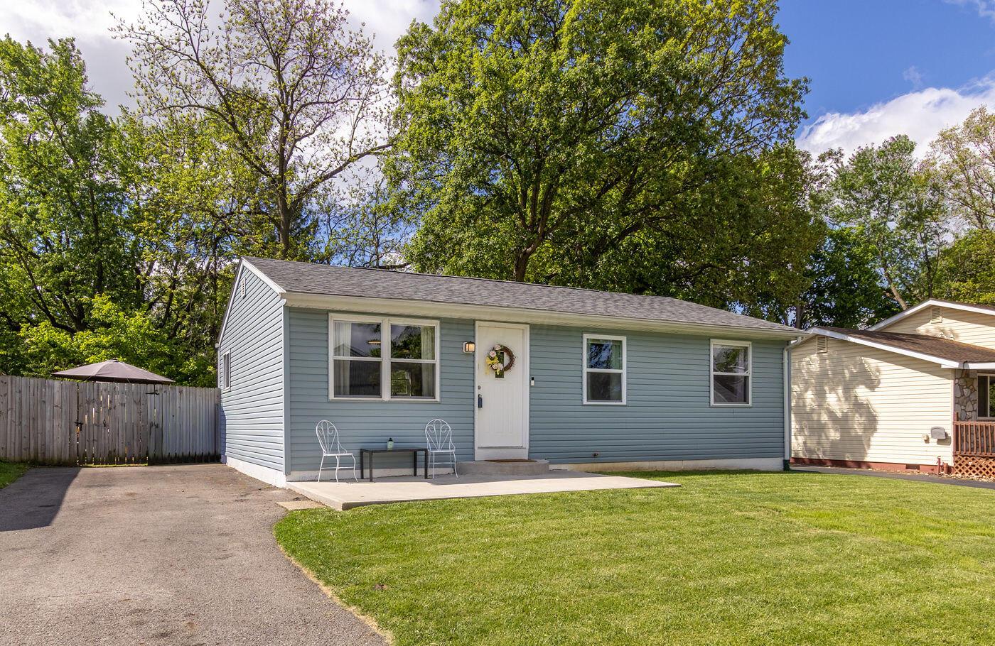 443 Carolann Avenue